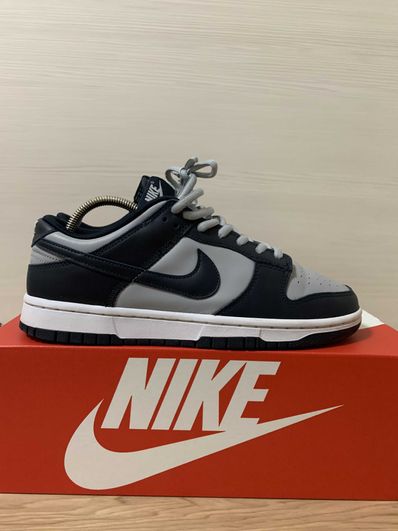 Nike Dunk Low "Championship Grey"