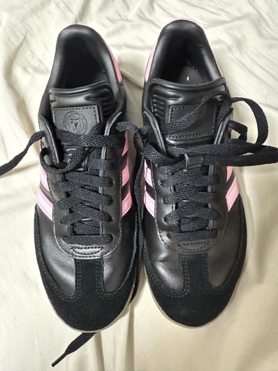 Inter Miami CF × adidas Samba "Core Black/Light Pink/Gum"