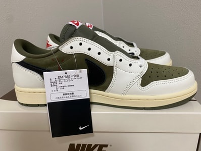 Travis Scott × Nike Air Jordan 1 Low OG SP "Reverse Olive"