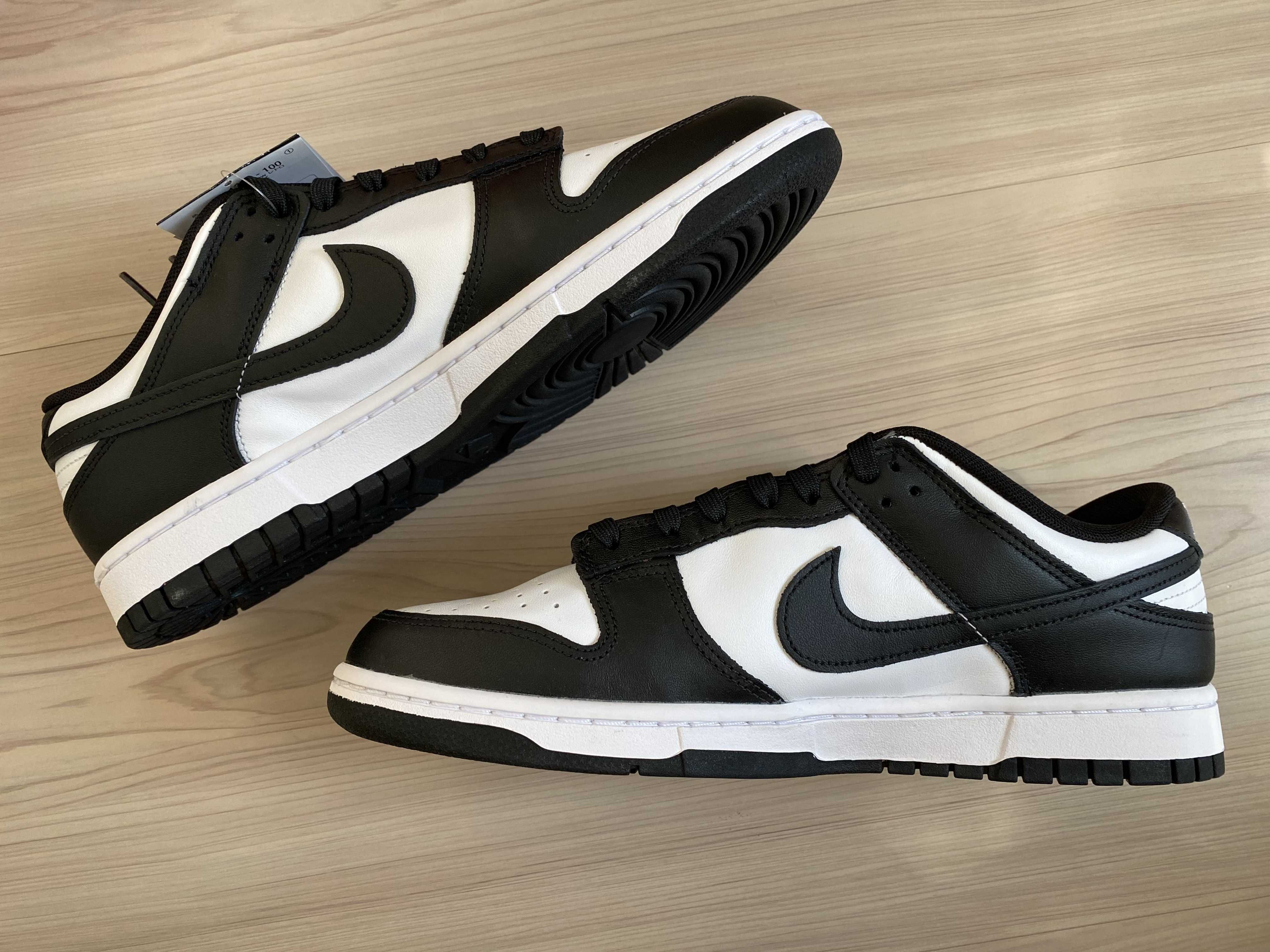 Nike Dunk Low Retro "Panda/White/Black"