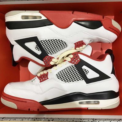 Nike Air Jordan 4 Retro OG "Fire Red" (2020)