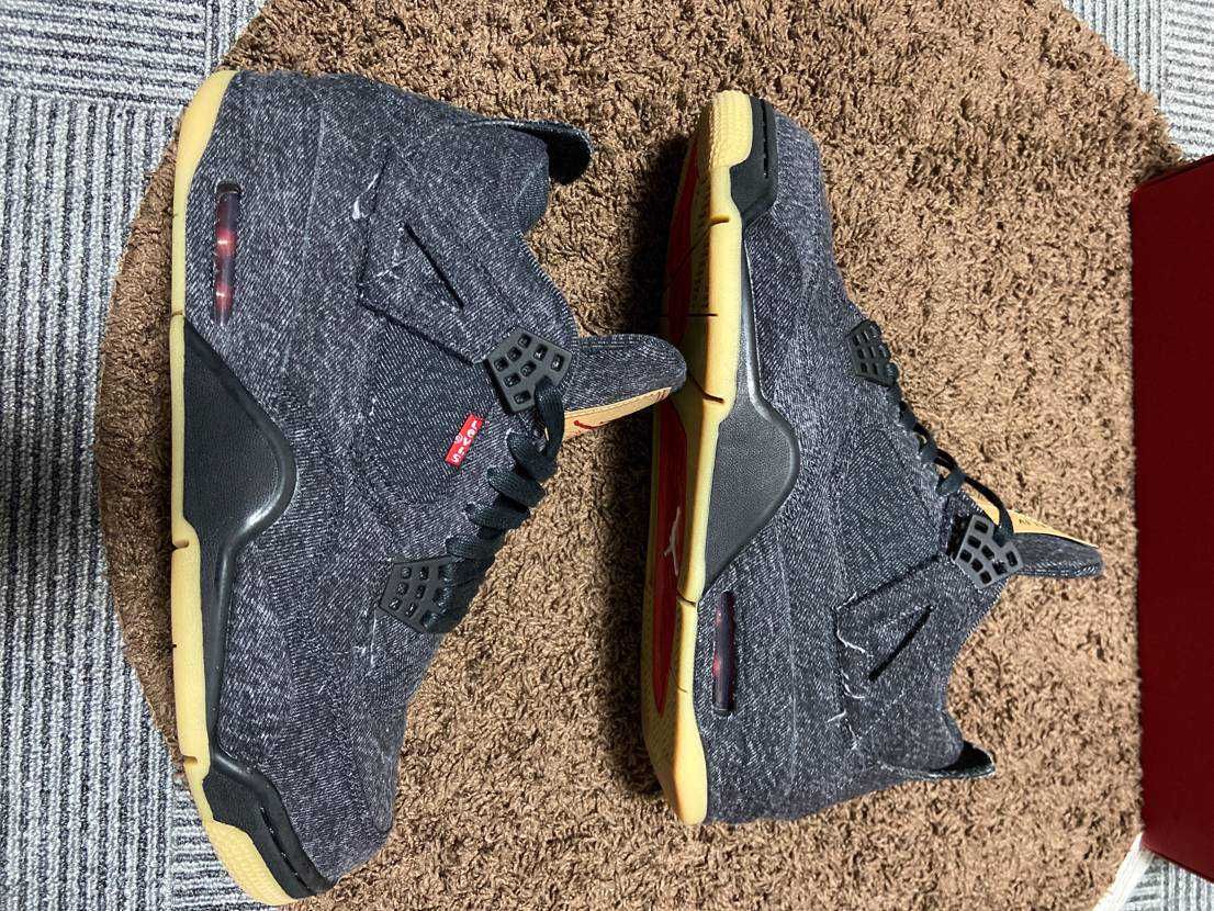 Nike × Levi's Air Jordan 4 "Black Denim" (Tag: LEVIS®)