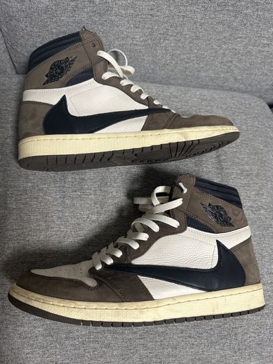 Travis Scott × Nike Air Jordan 1 Retro High OG TS SP "Sail/Dark Mocha"