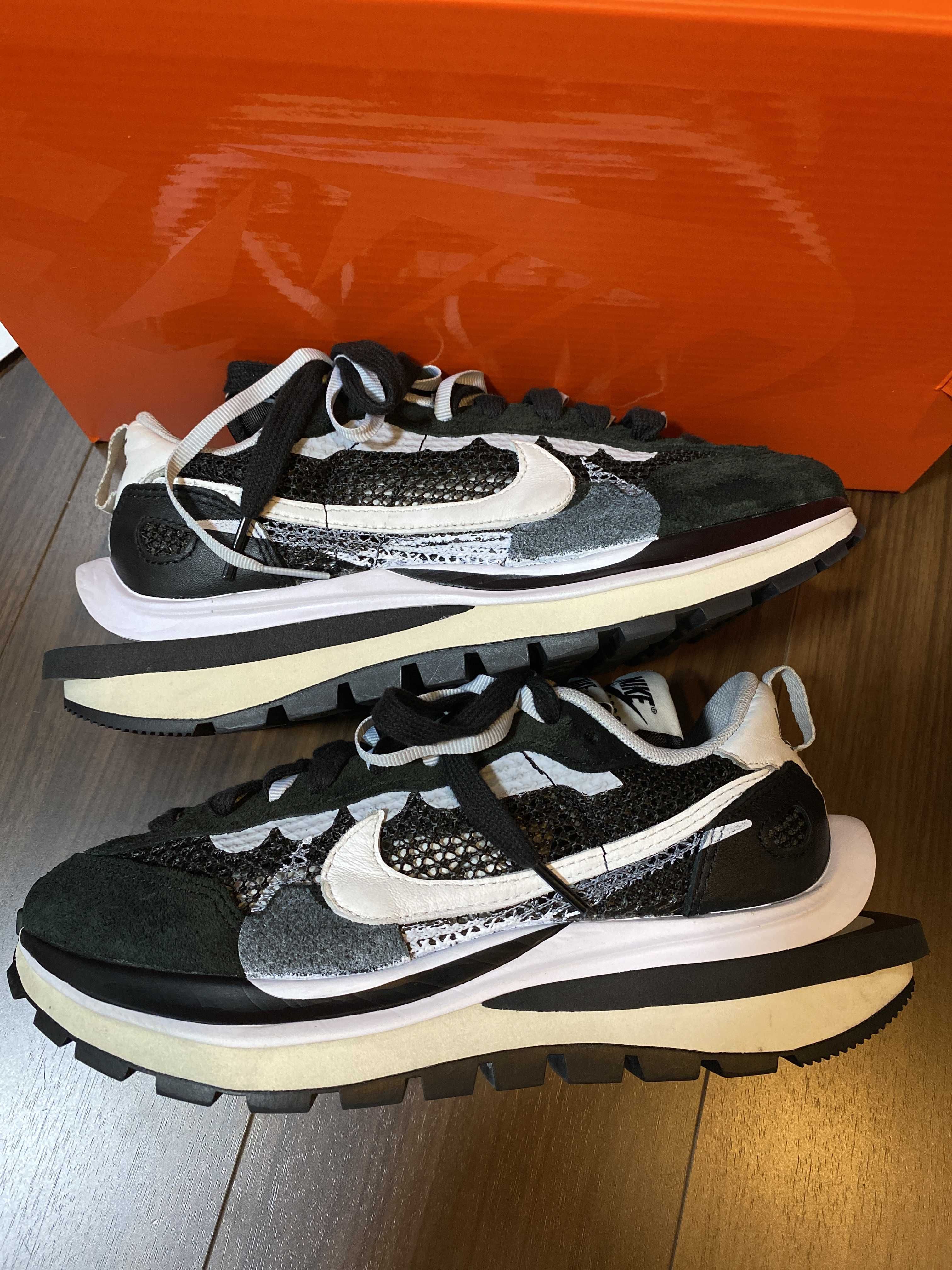 sacai × Nike Vapor Waffle "Black and White"