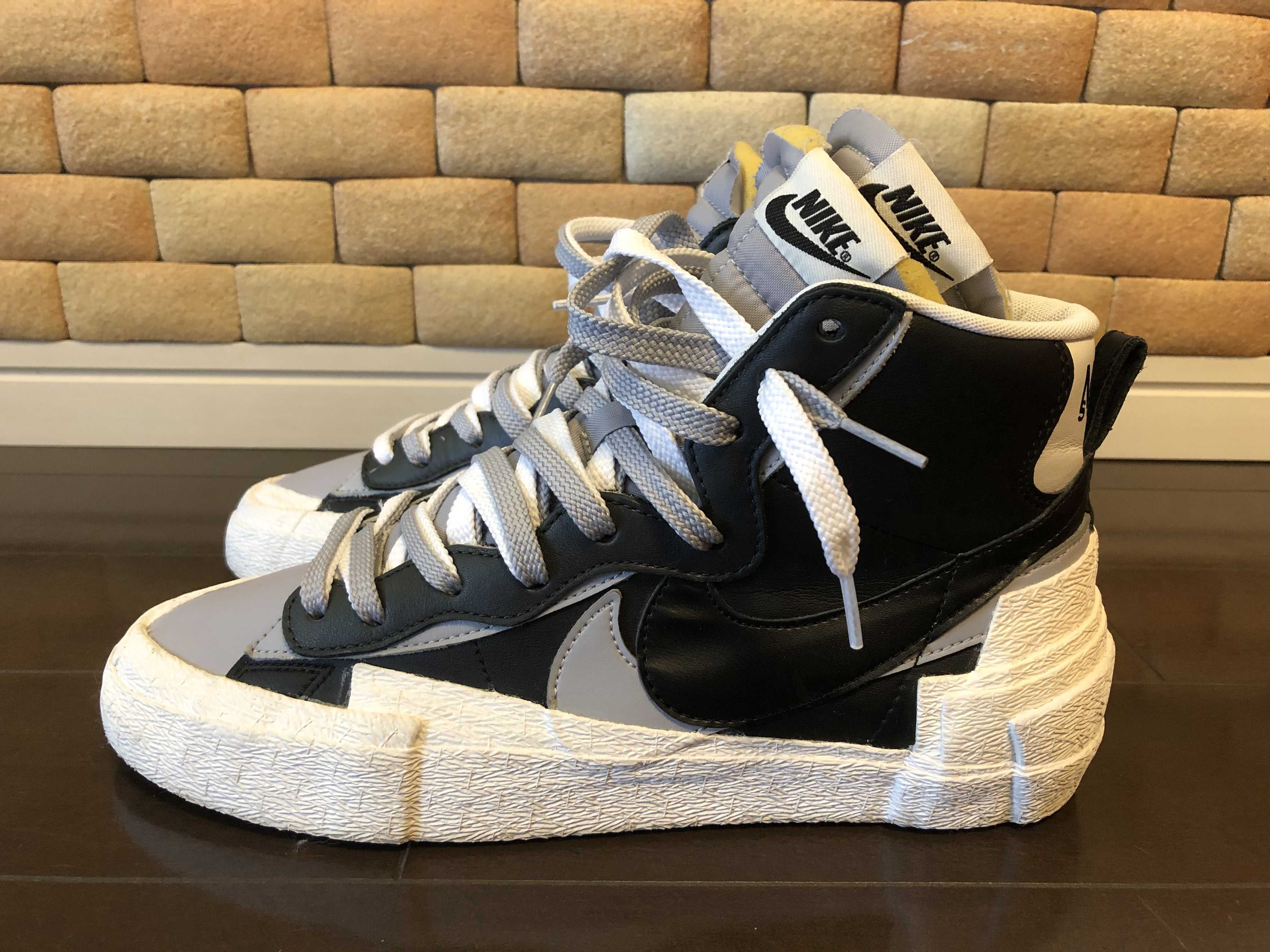 sacai × NIKE BLAZER MID "BLACK/WOLF GREY/WHITE"