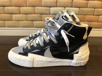 sacai × NIKE BLAZER MID "BLACK/WOLF GREY/WHITE"