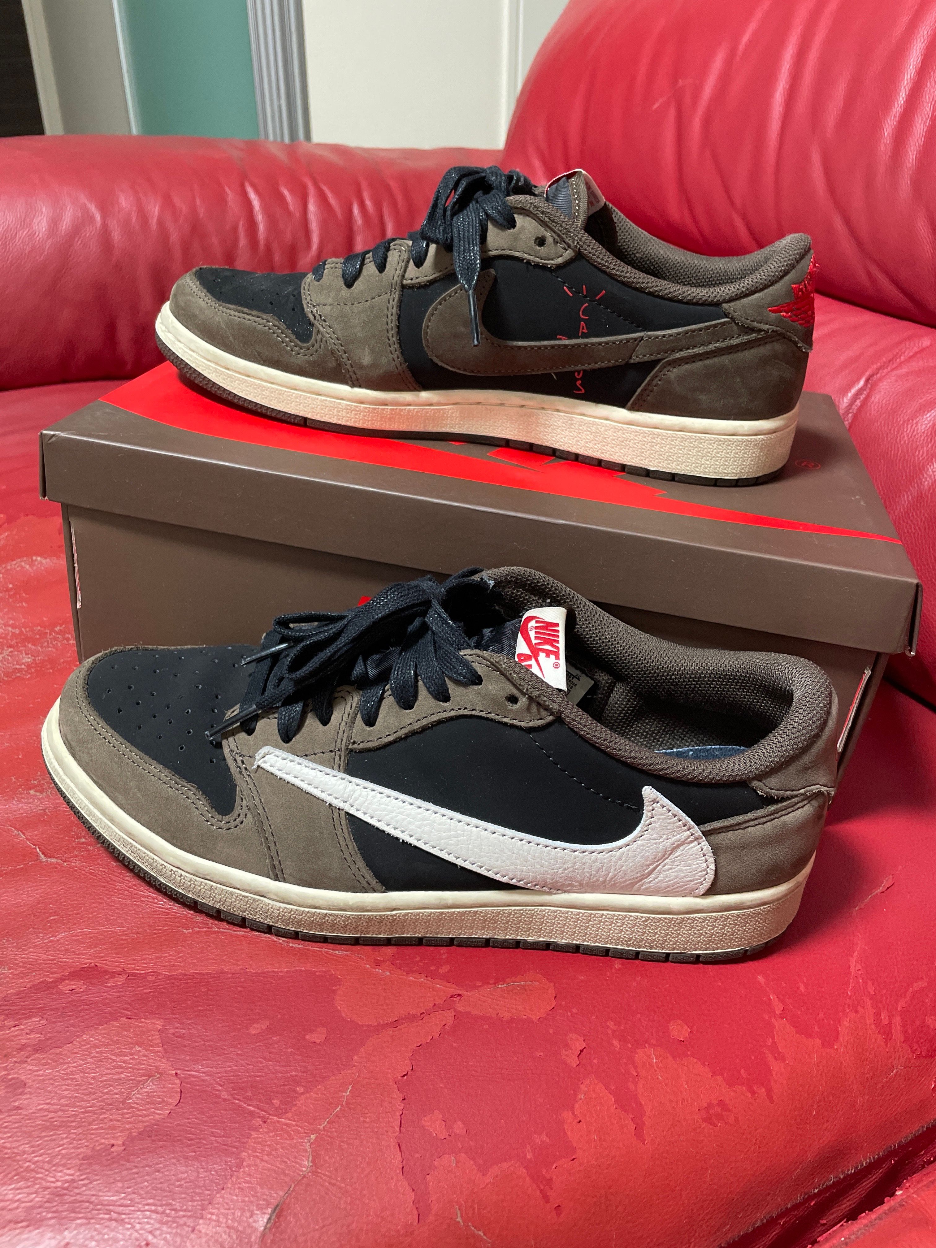 Travis Scott × Nike Air Jordan 1 Low OG SP-T "Black/Dark Mocha"