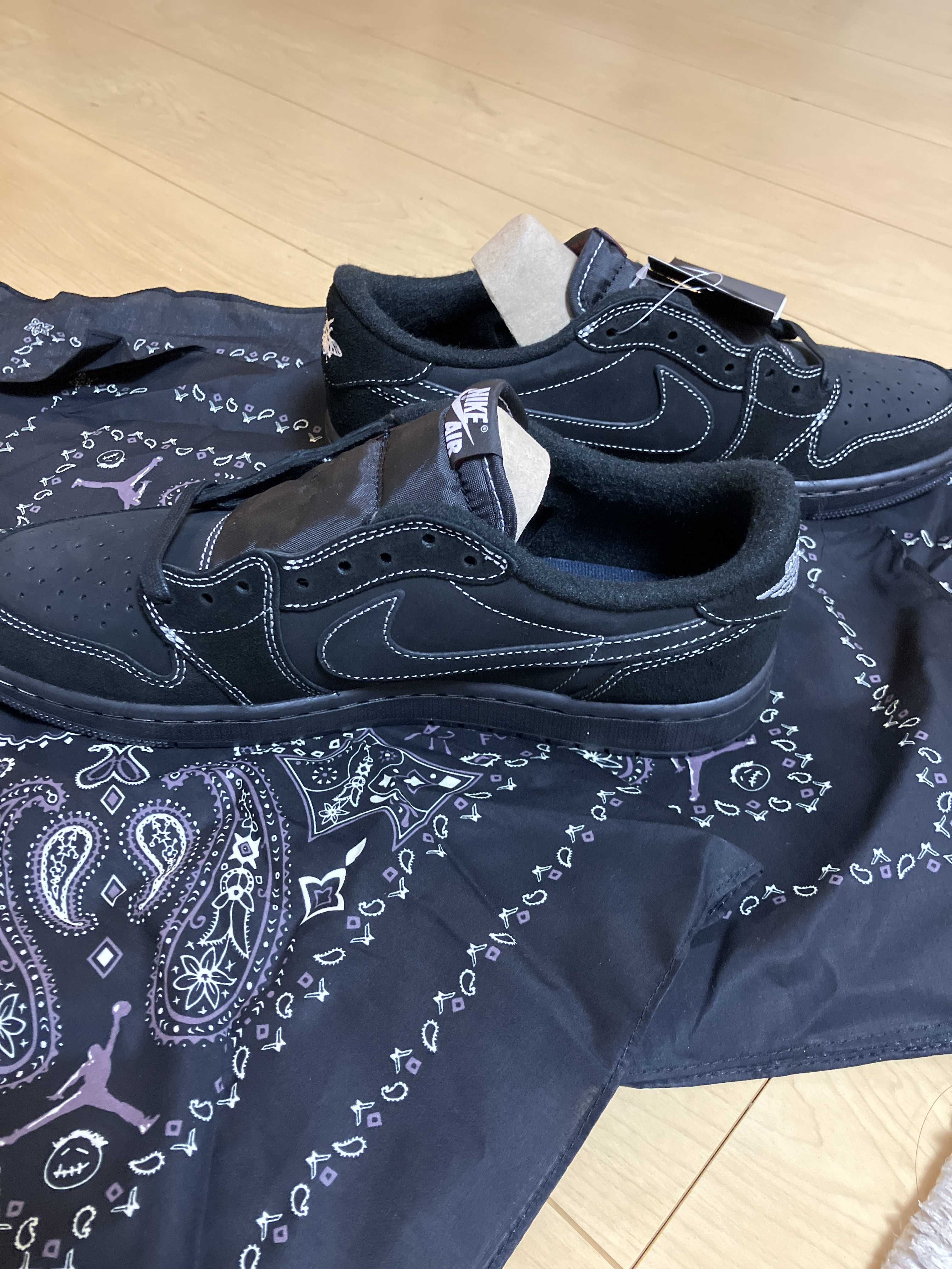 Travis Scott × Nike Air Jordan 1 Low OG SP "Black Phantom"