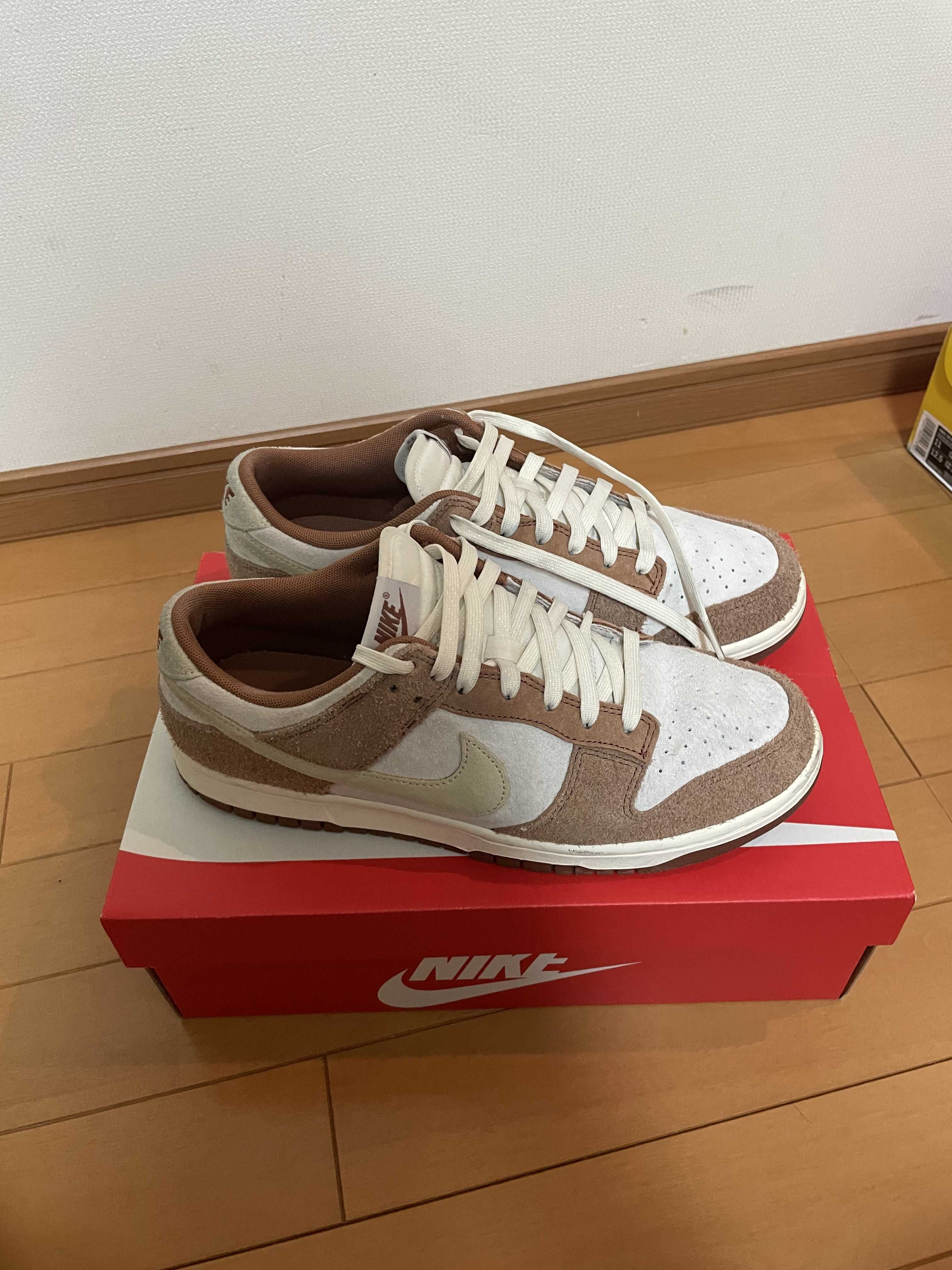 Nike Dunk Low PRM "Medium Curry"