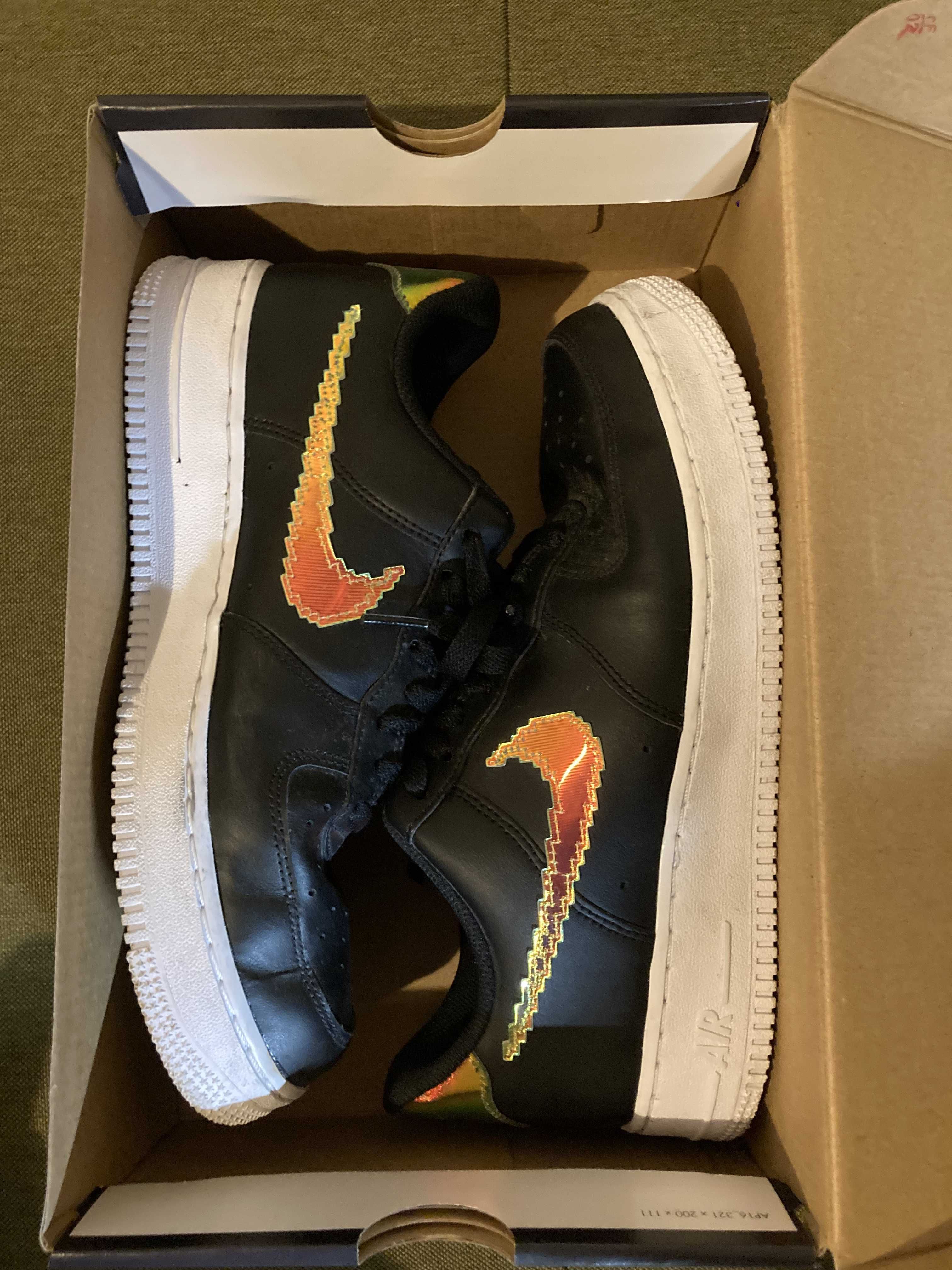 Nike Air Force 1 Low '07 LV8 Iridescent Pixel Swoosh "Black"