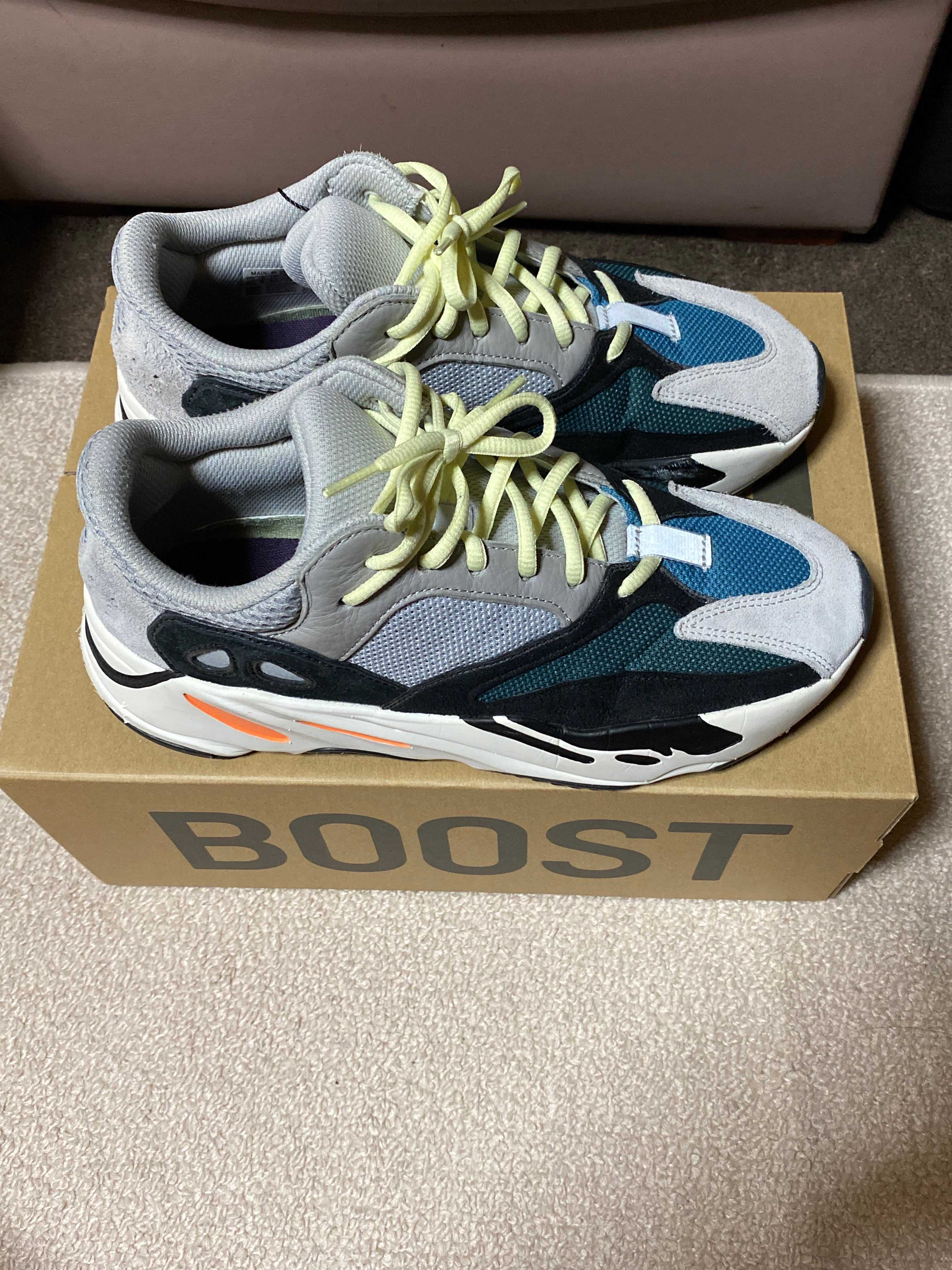 adidas YEEZY Boost 700 "Wave Runner"
