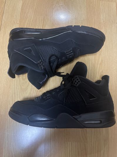 Nike Air Jordan 4 "Black Cat"