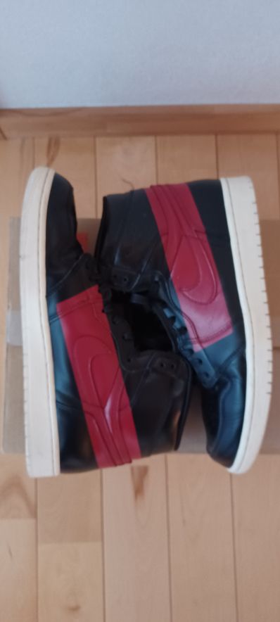 Nike Air Jordan 1 Retro High OG "Couture"