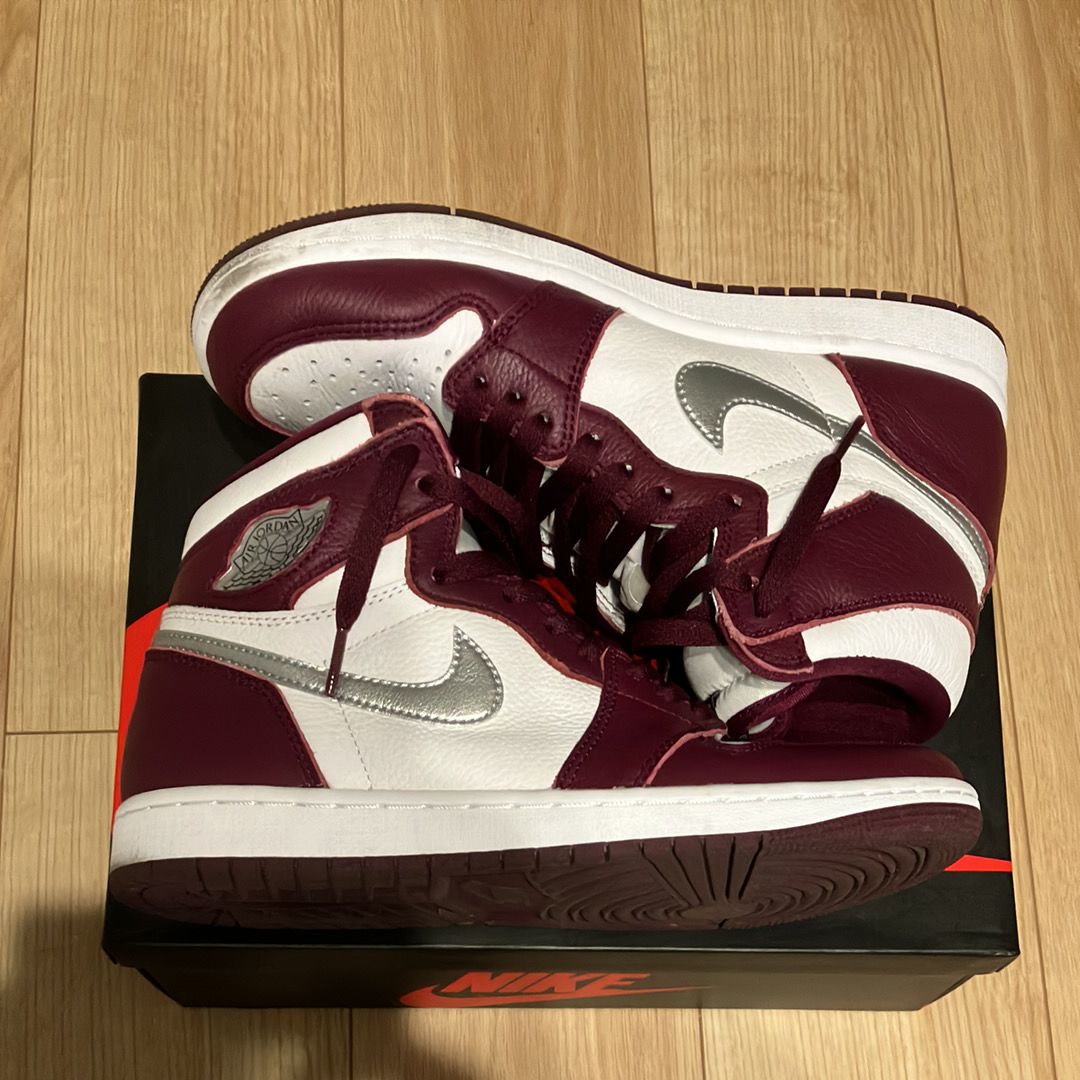 Nike Air Jordan 1 High OG "Bordeaux"
