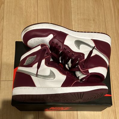 Nike Air Jordan 1 High OG "Bordeaux"