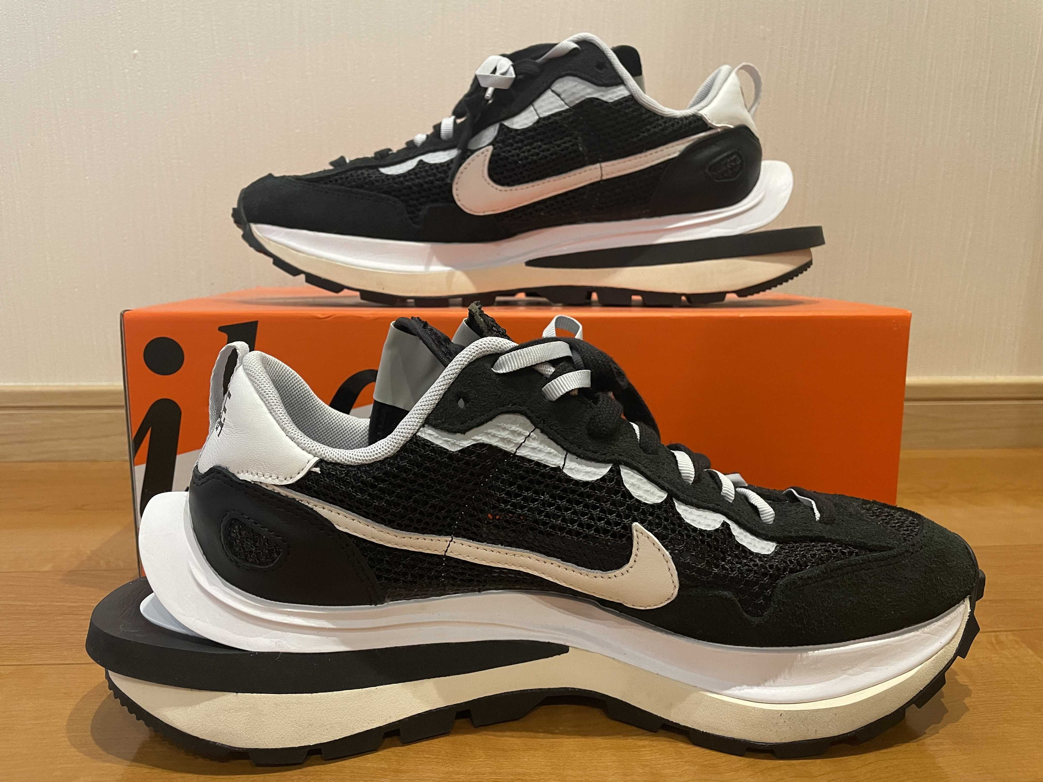 sacai × Nike Vapor Waffle "Black and White"