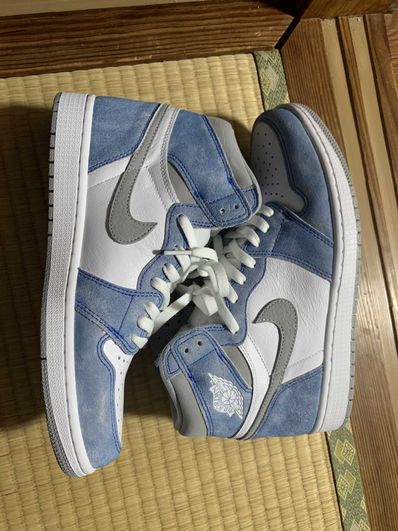 Nike Air Jordan 1 High OG "Hyper Royal"