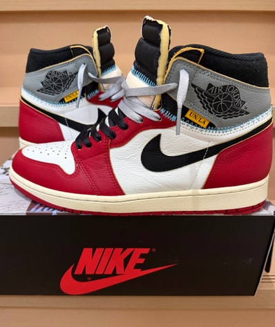 UNION × Nike Air Jordan 1 Retro High OG "Chicago/Shadow"