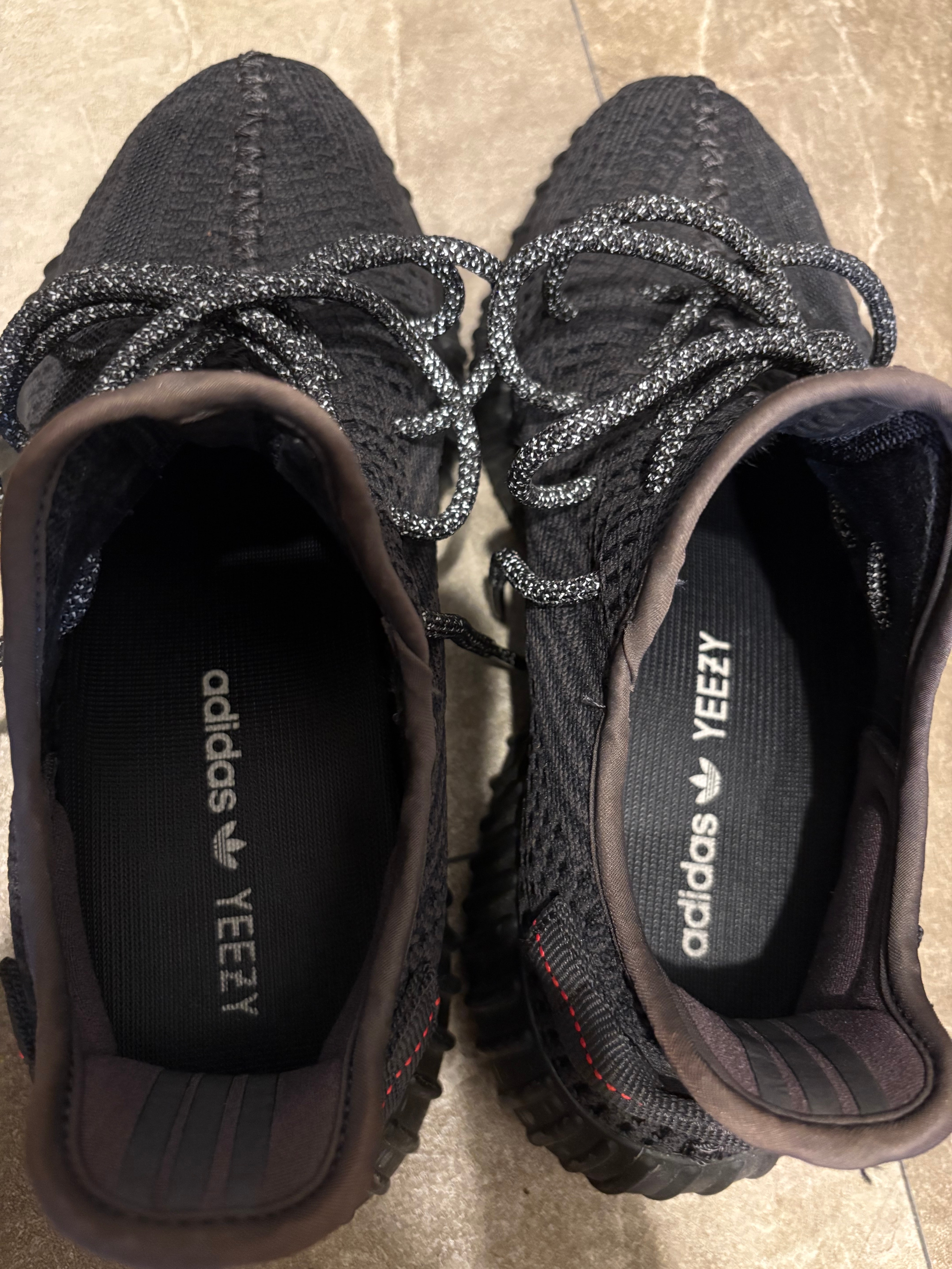 adidas YEEZY Boost 350 V2 "Black"