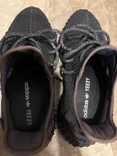 adidas YEEZY Boost 350 V2 "Black"