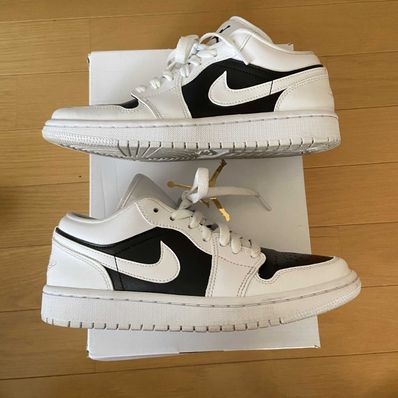 NIKE Women's AIR JORDAN 1 LOW "PANDA"