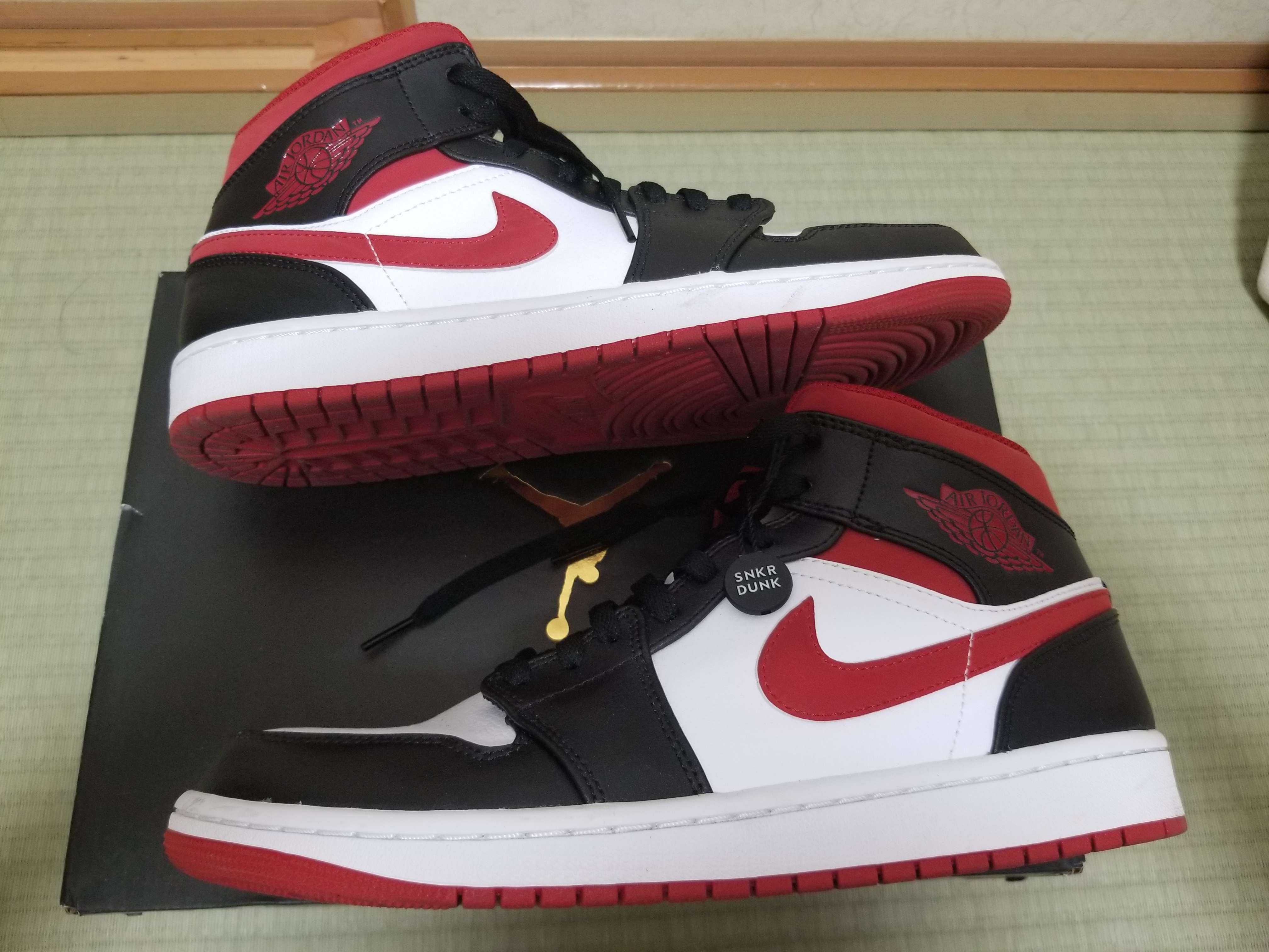 Nike Air Jordan 1 Mid "White/Gym Red Black"