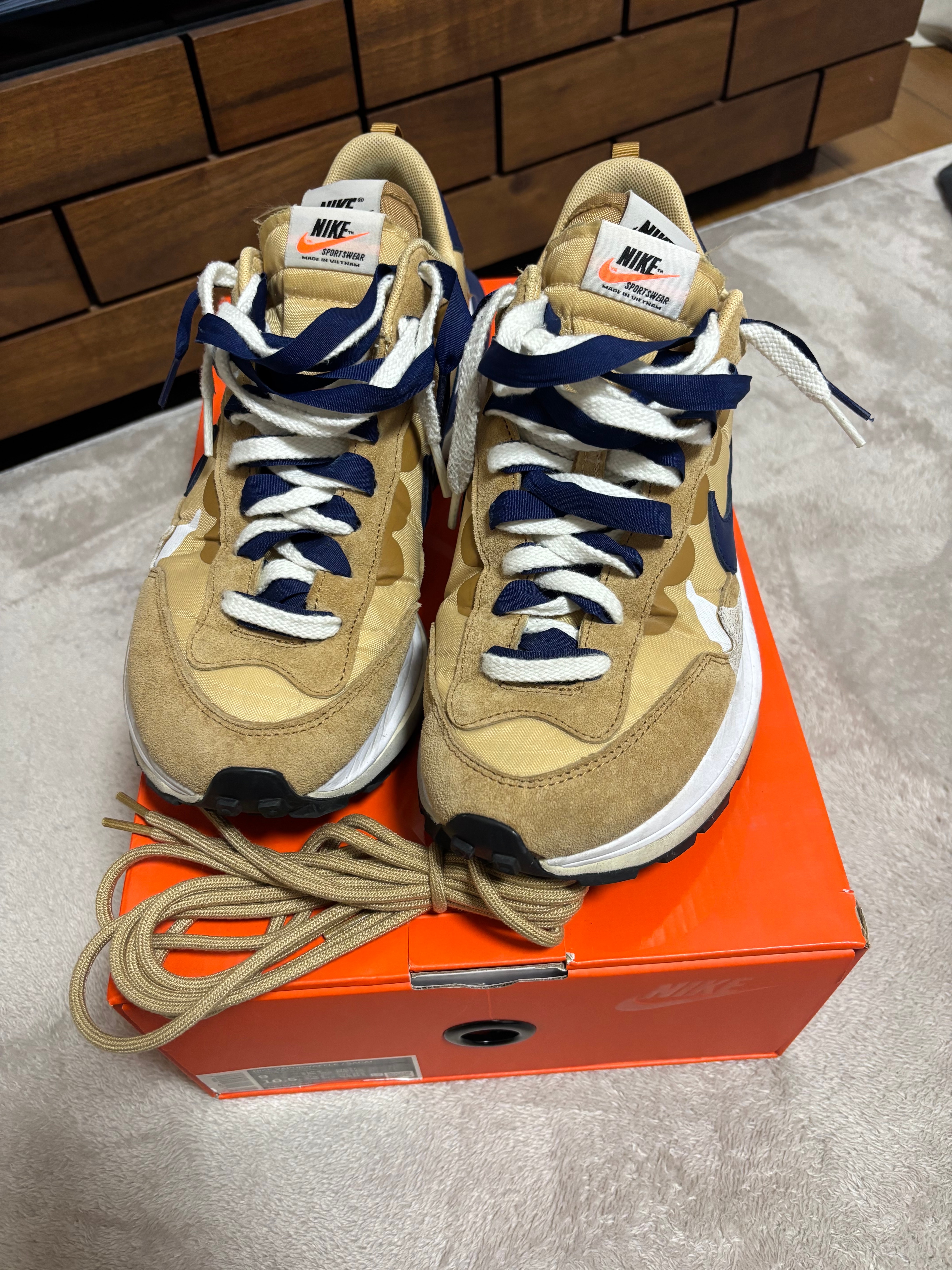 sacai × Nike Vapor Waffle "Sesame and Blue Void"