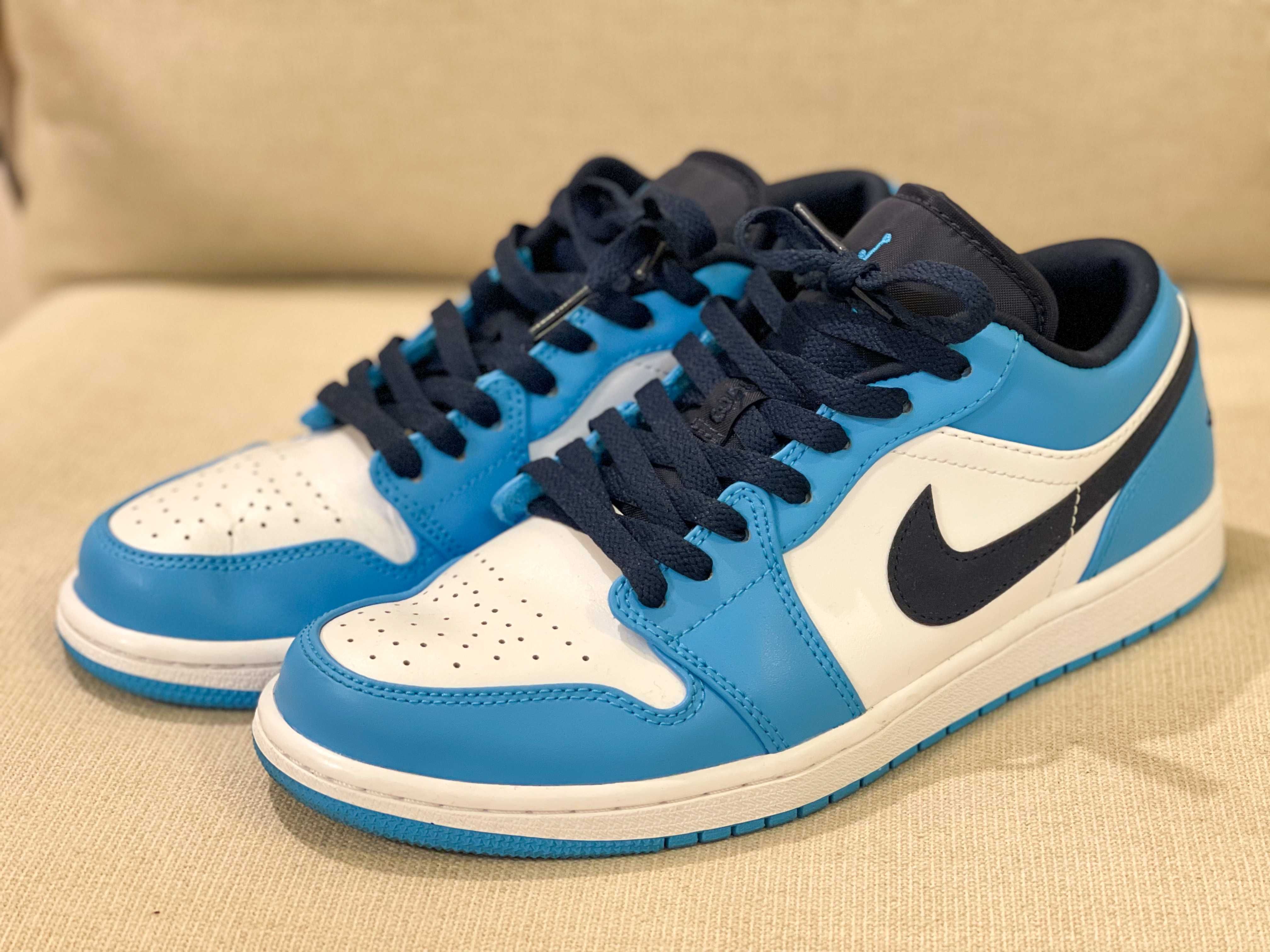 Nike Air Jordan 1 Low "University Blue"