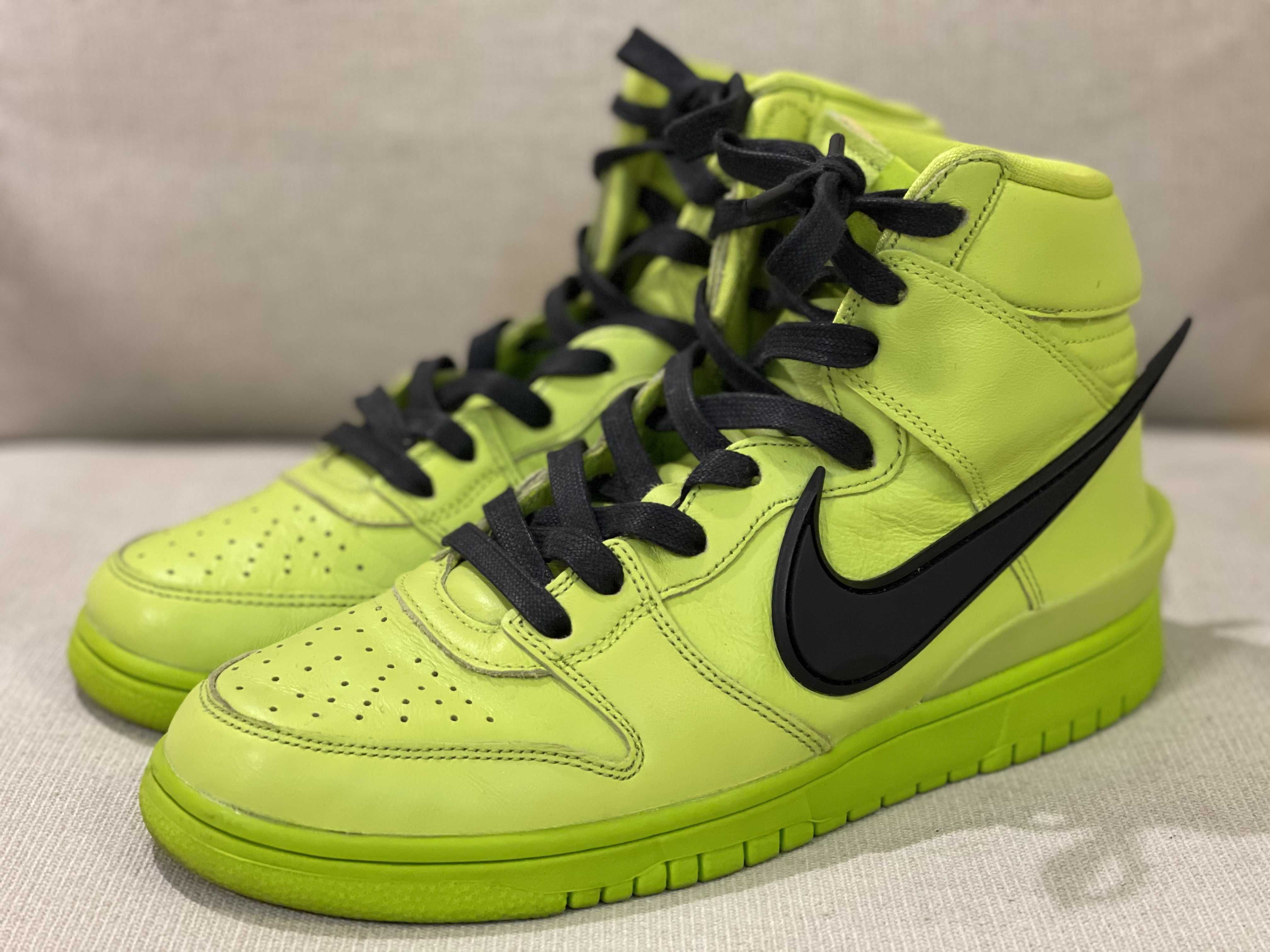 AMBUSH × NIKE DUNK HIGH "FLASH LIME"