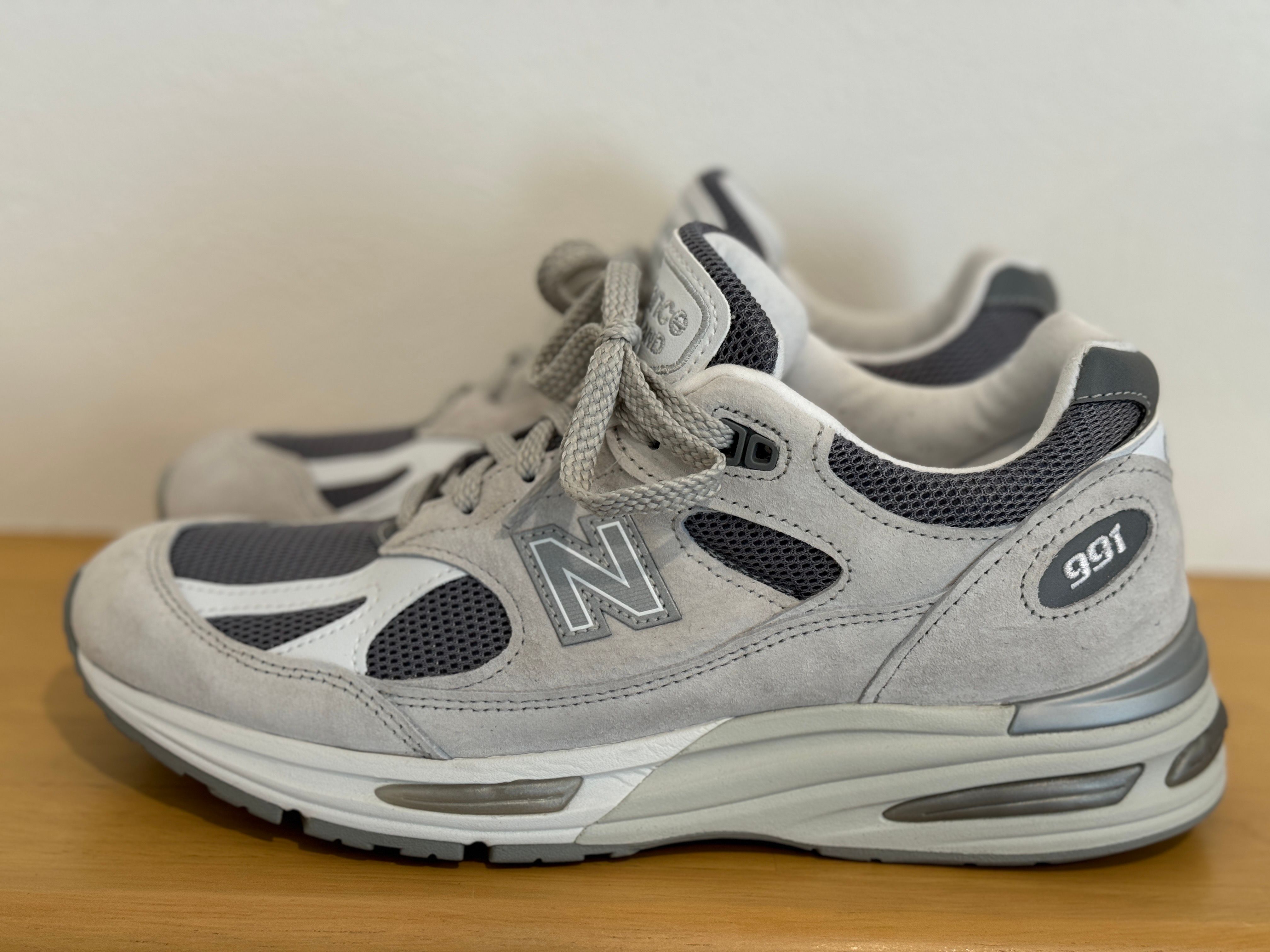 New Balance 991V2 "Light Gray"
