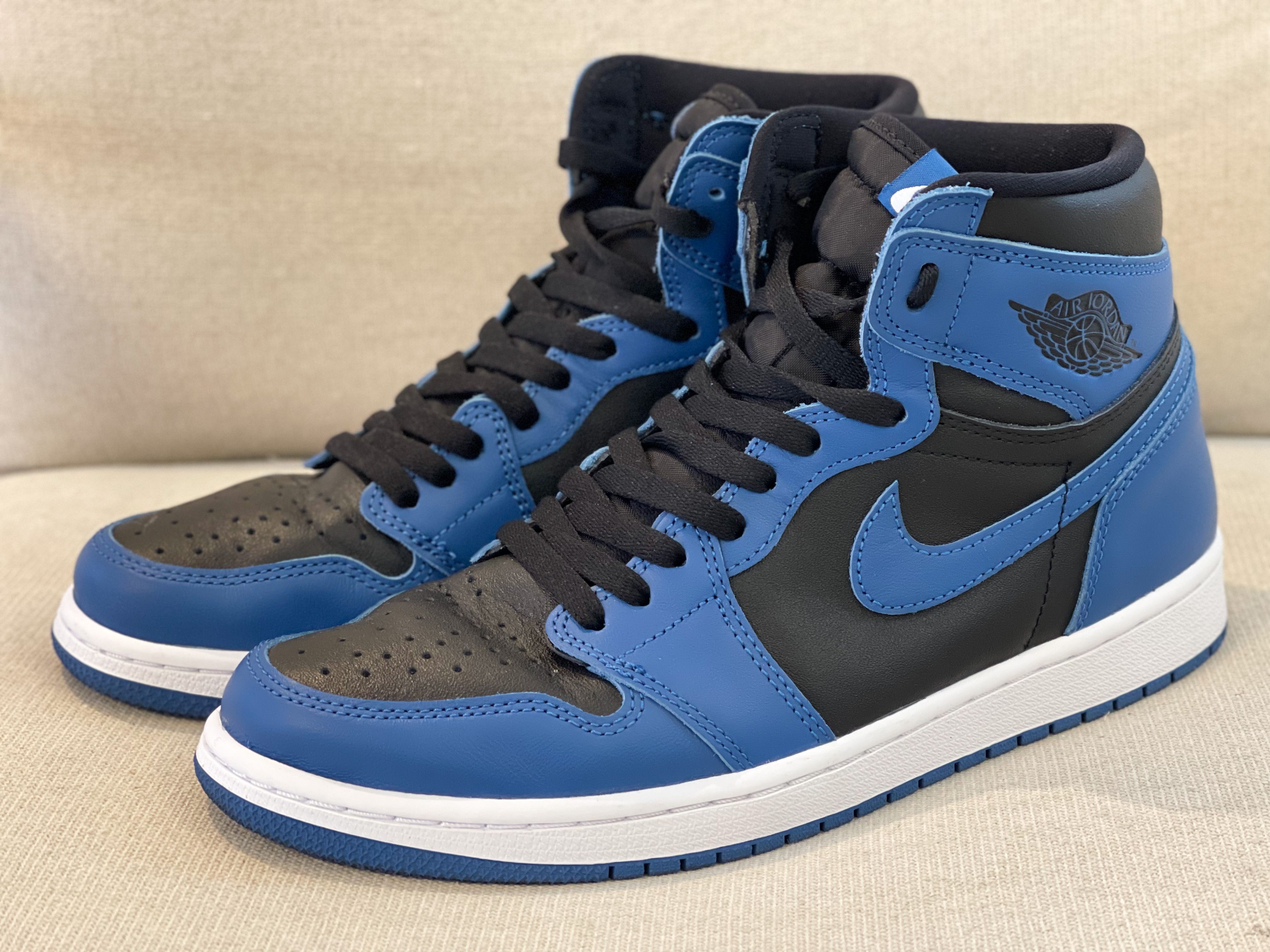 Nike Air Jordan 1 Retro High OG "Dark Marina Blue"