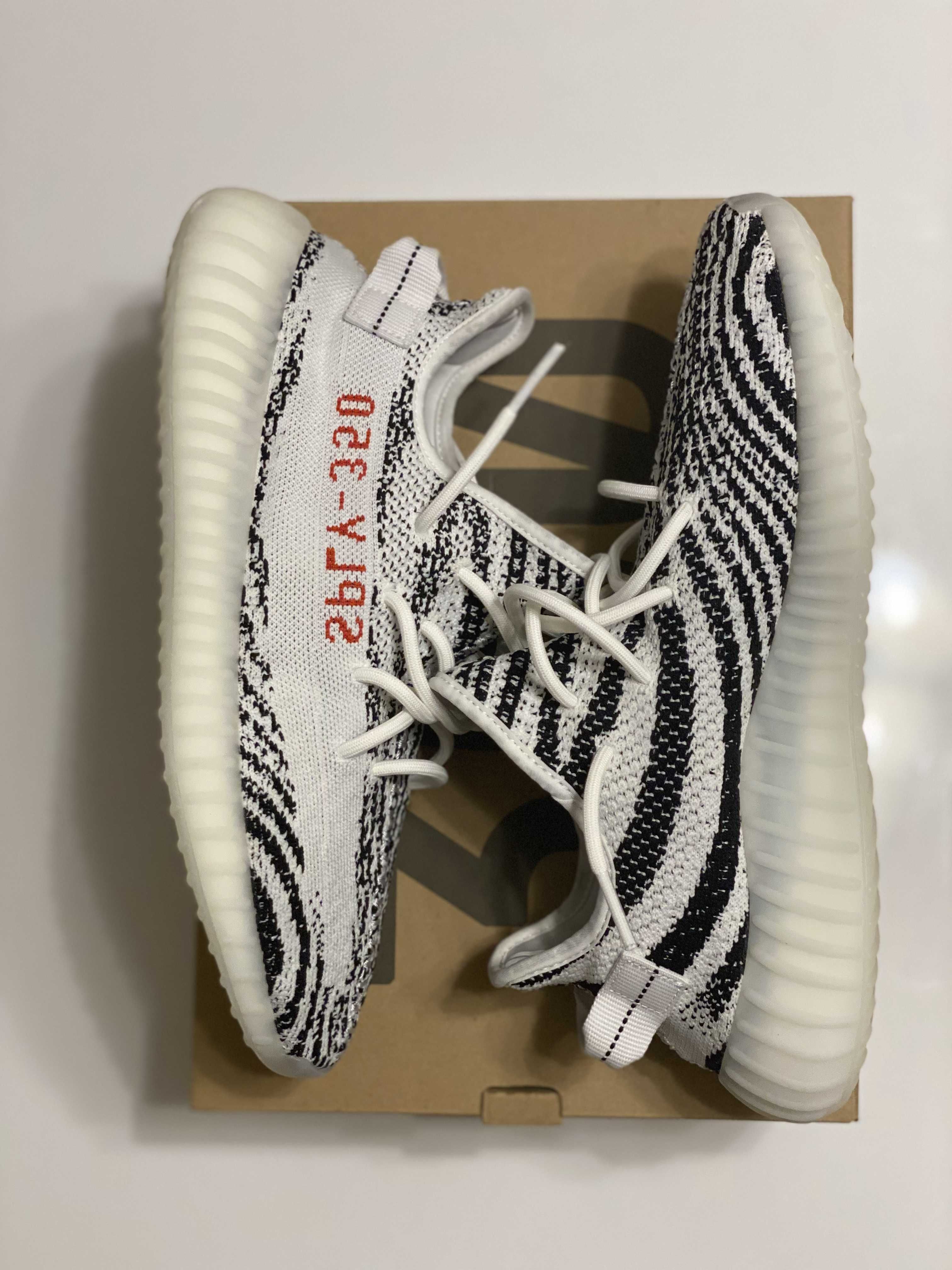 adidas YEEZY Boost 350 V2 "Zebra"
