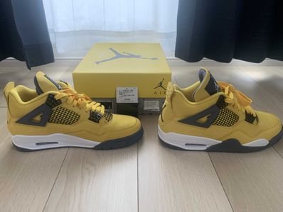 Nike Air Jordan 4 "Tour Yellow"