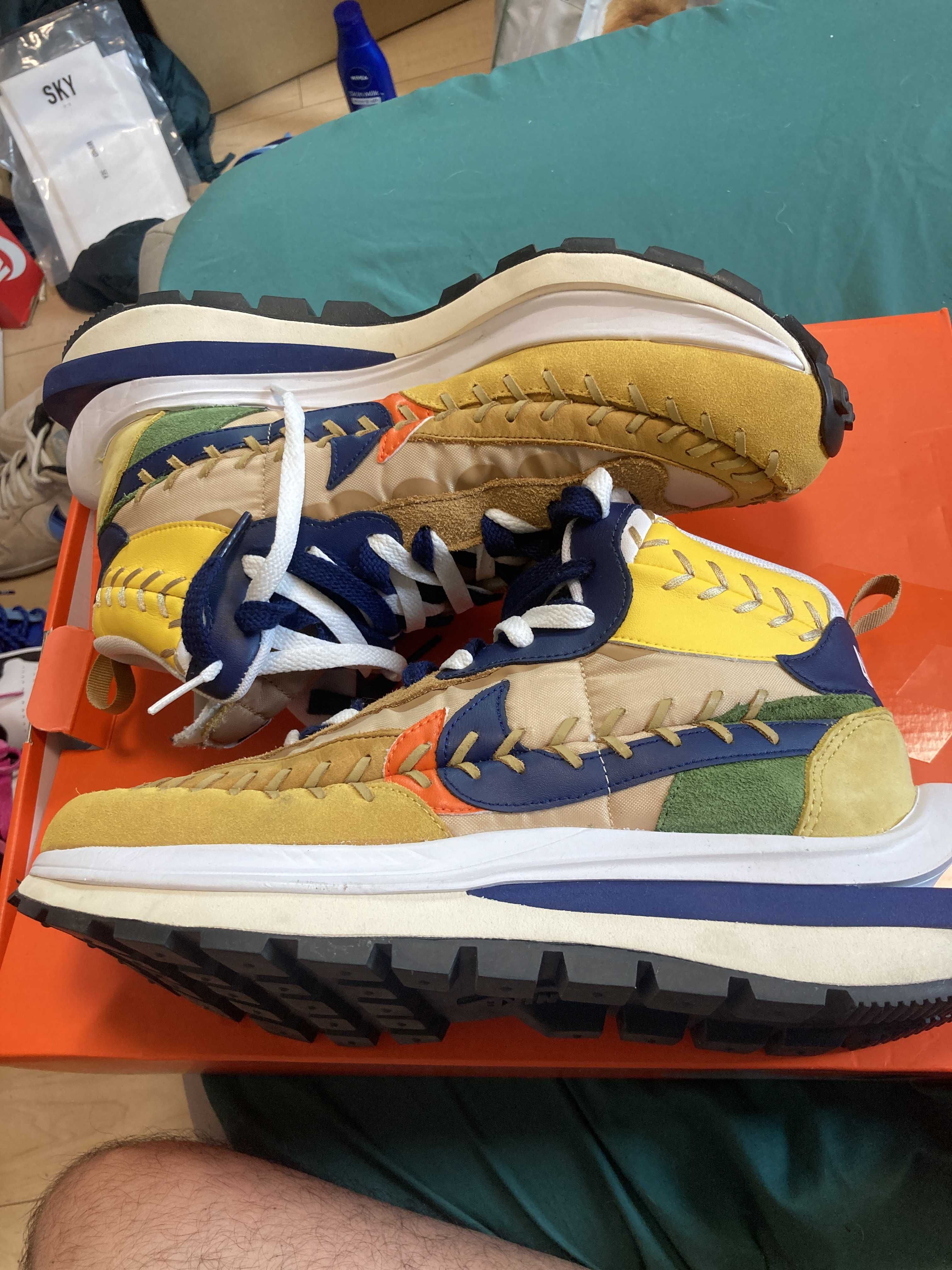 Jean-Paul Gaultier × sacai × Nike VaporWaffle "Sesame/Multi Color"