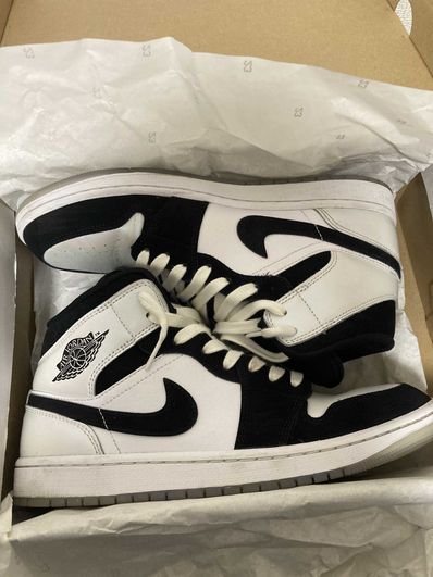 Nike Air Jordan 1 Mid "Omega/Black/White"