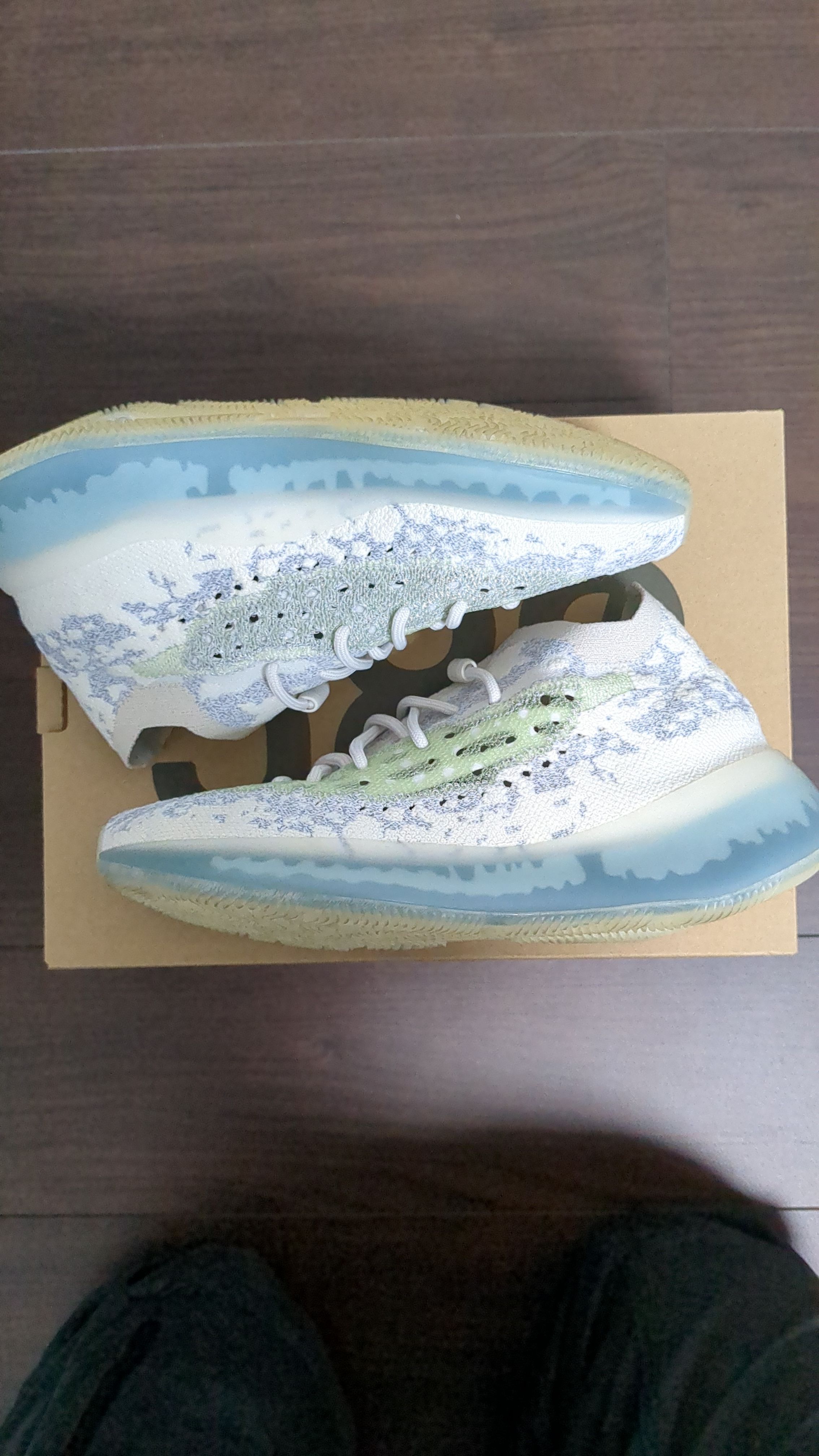 adidas YEEZY Boost 380 "Alien Blue"