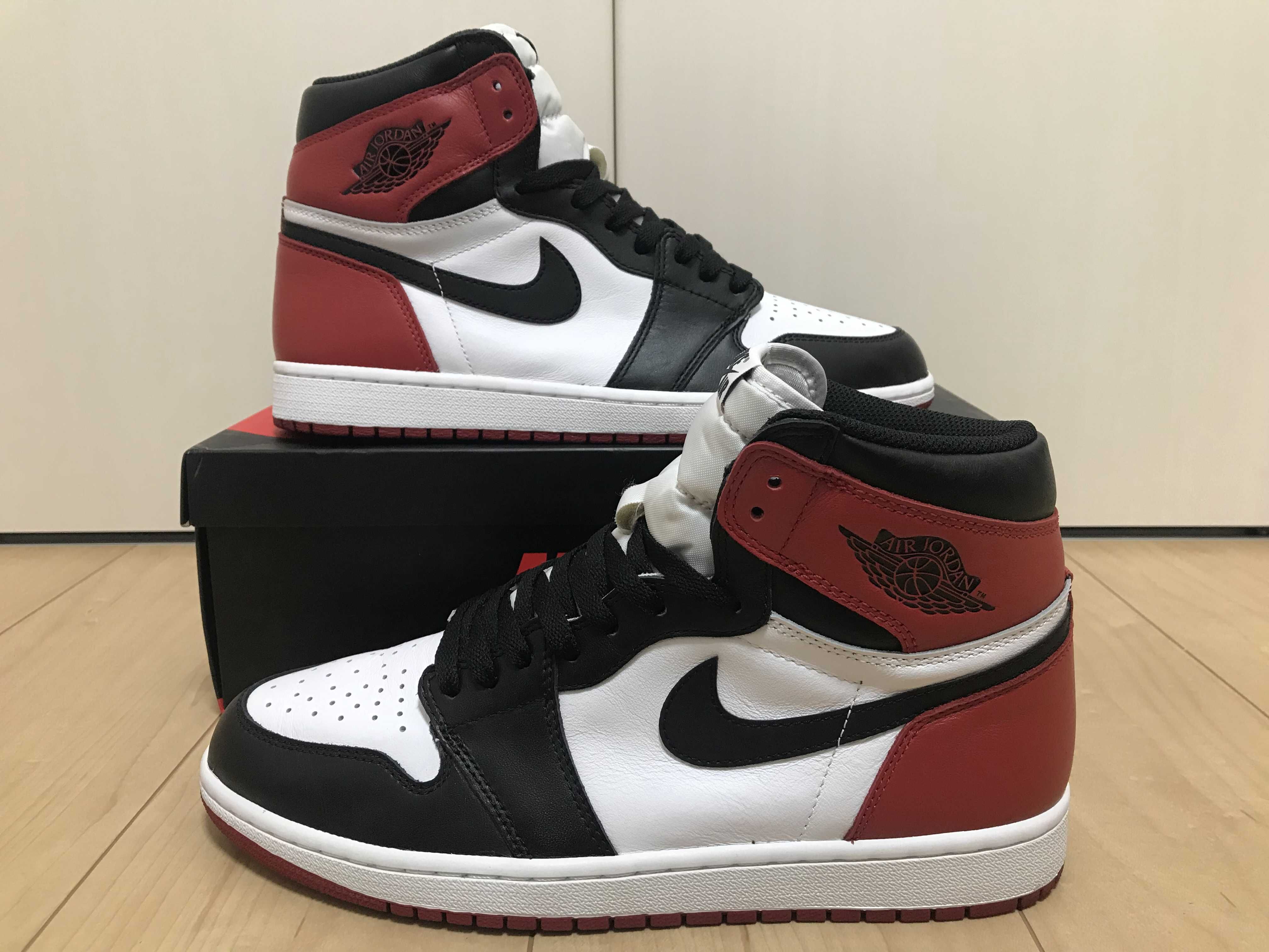 Nike Air Jordan 1 Retro High OG "Black Toe"(2016)