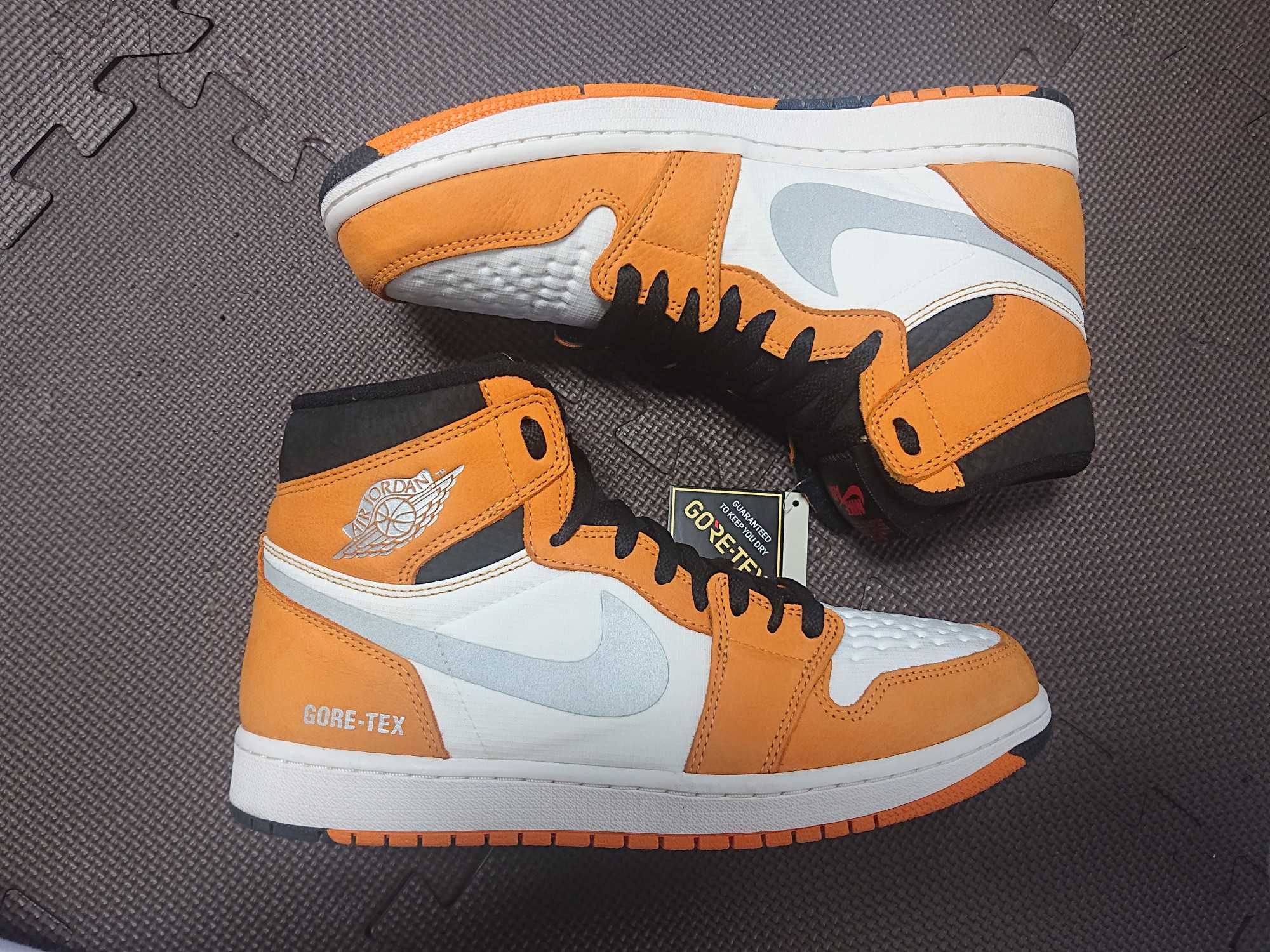 Nike Air Jordan 1 Element GTX "Light Curry"