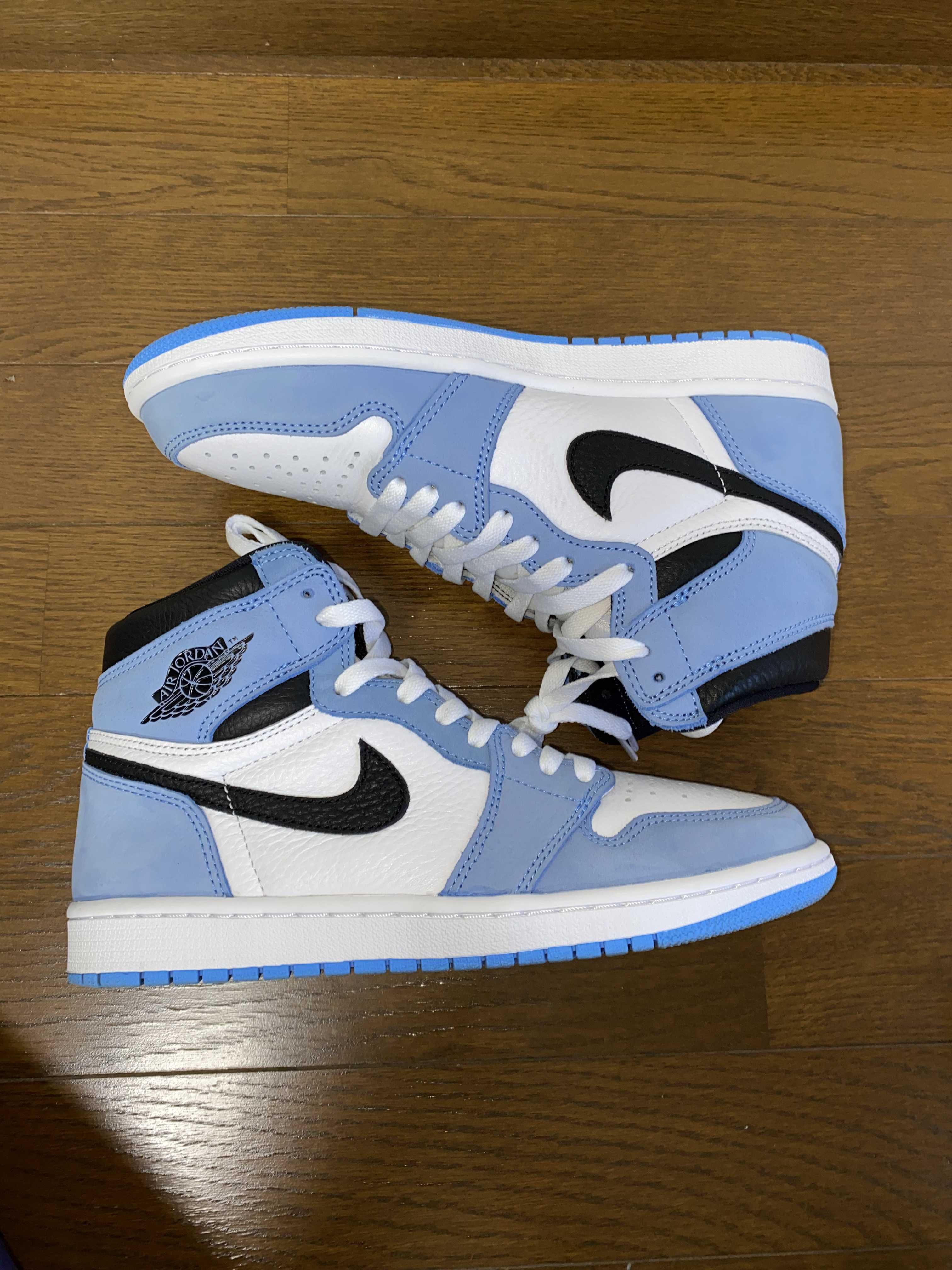 Nike Air Jordan 1 High OG "University Blue"