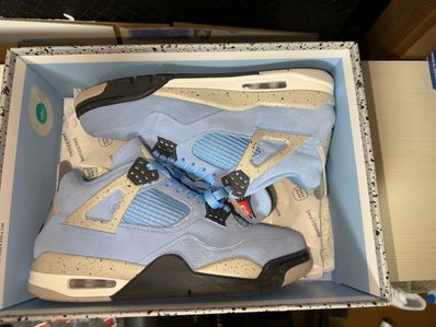Nike Air Jordan 4 "University Blue"