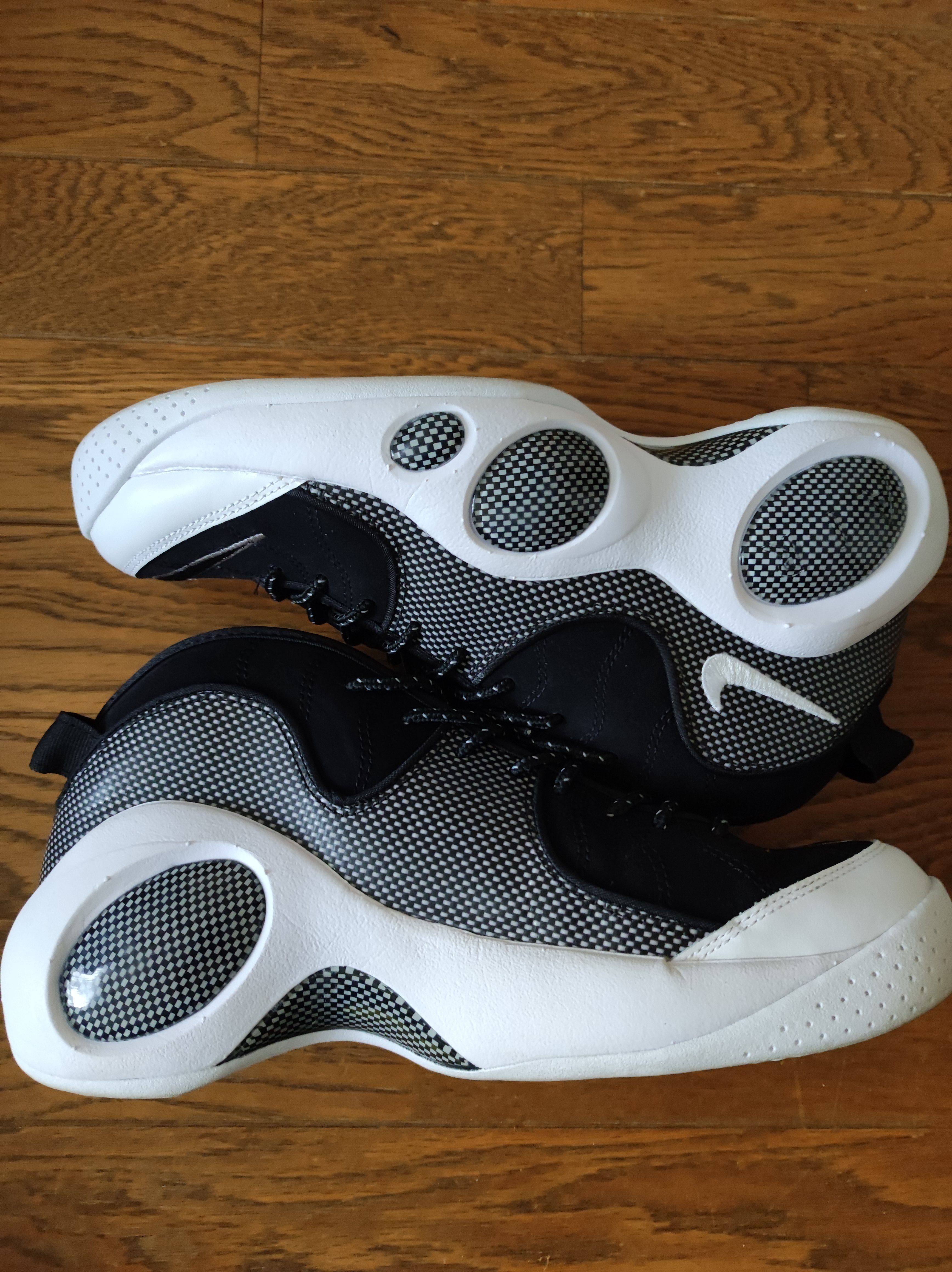 Nike Air Zoom Flight 95 "Black Metallic" (2022)