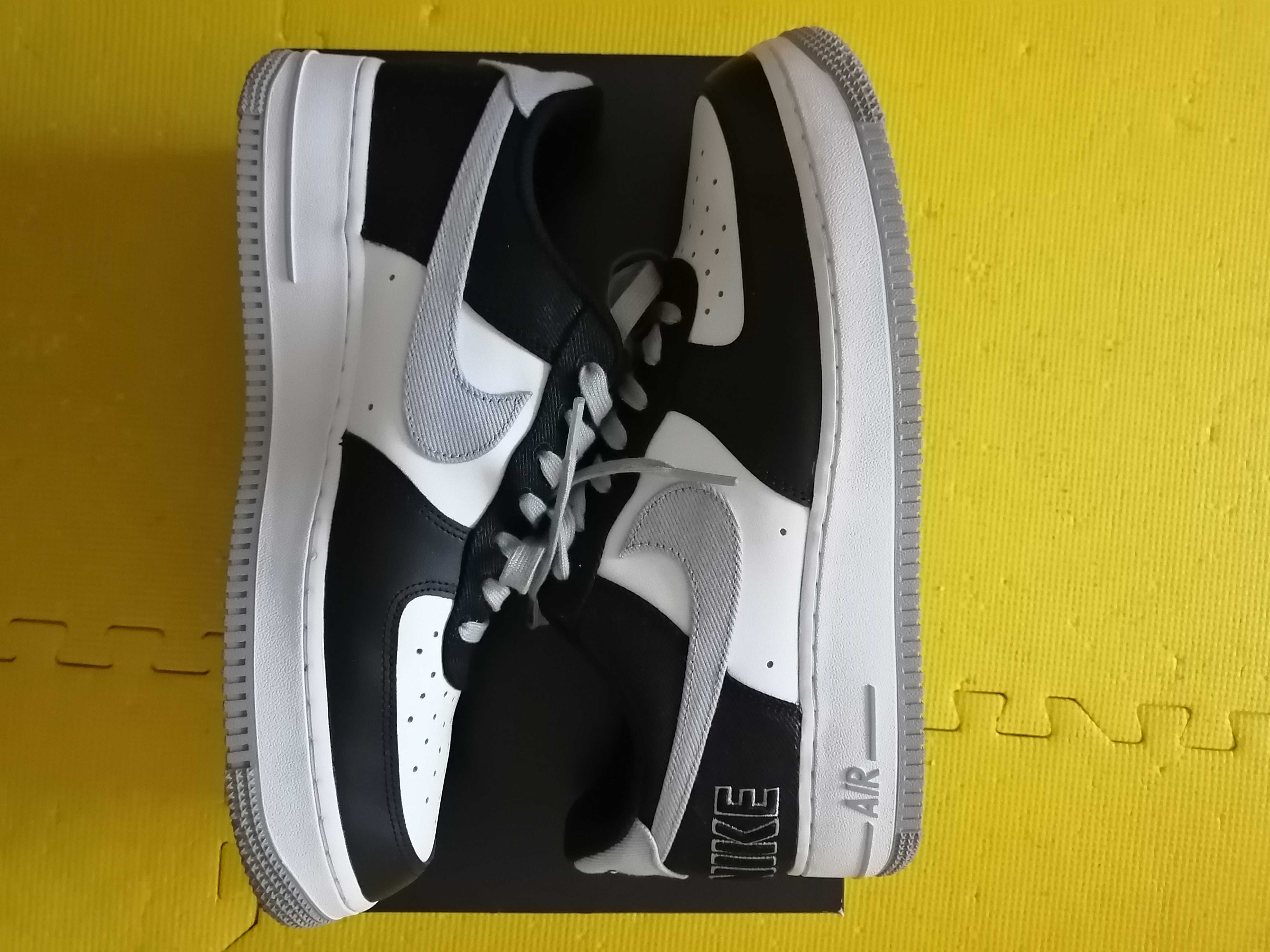 Nike Air Force 1 LV8 EMB "Kings"