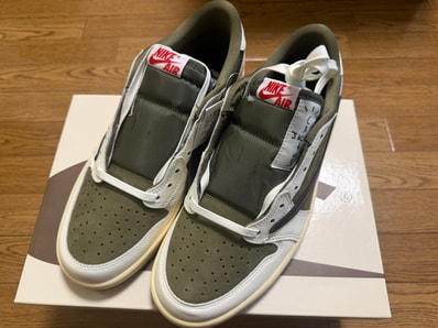 Travis Scott × Nike Air Jordan 1 Low OG SP "Reverse Olive"