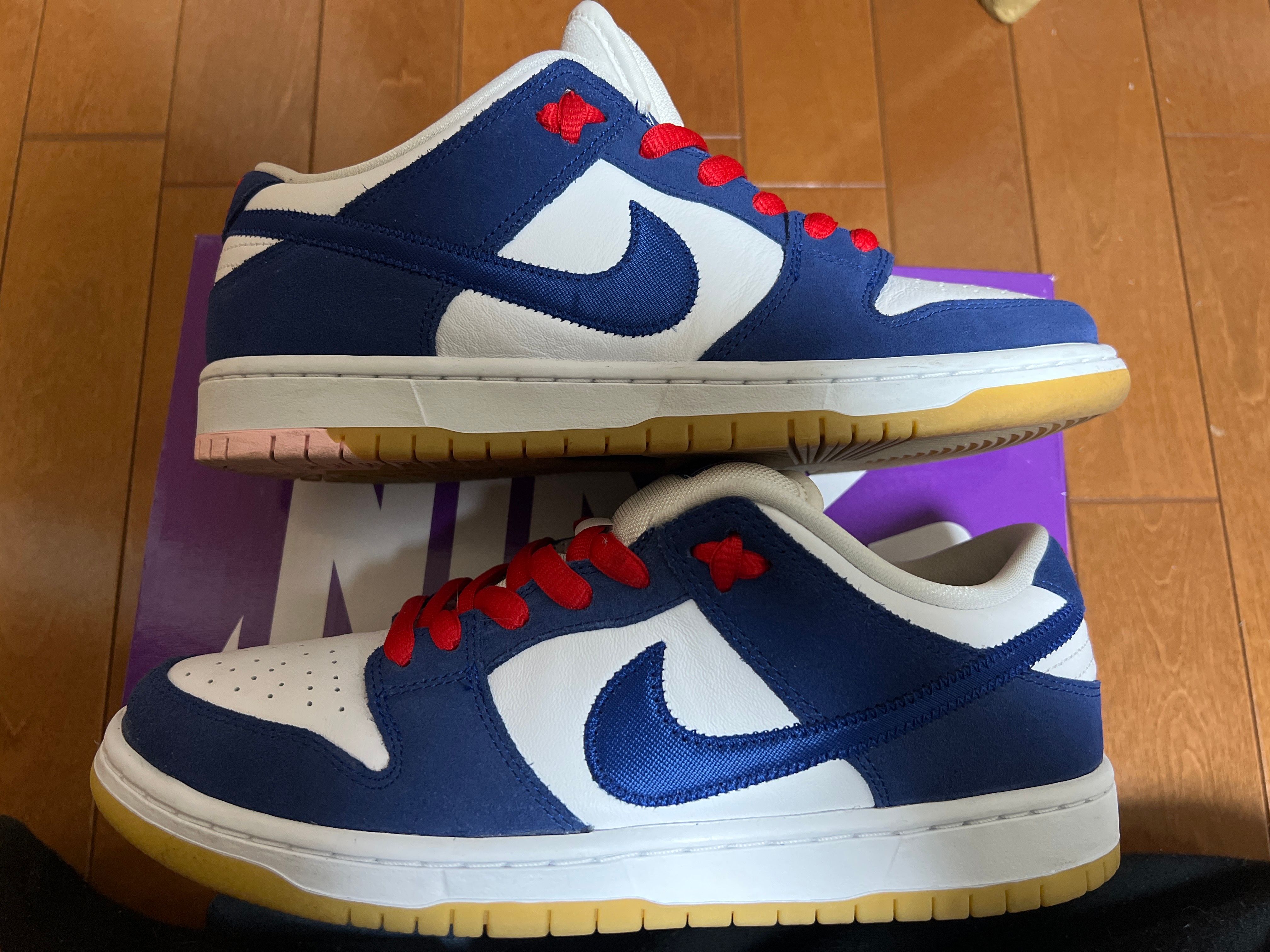 Nike SB Dunk Low "Los Angeles Dodgers/Deep Royal Blue"