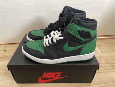 Nike Air Jordan 1 Retro High OG "Black/Pine Green" (2020)