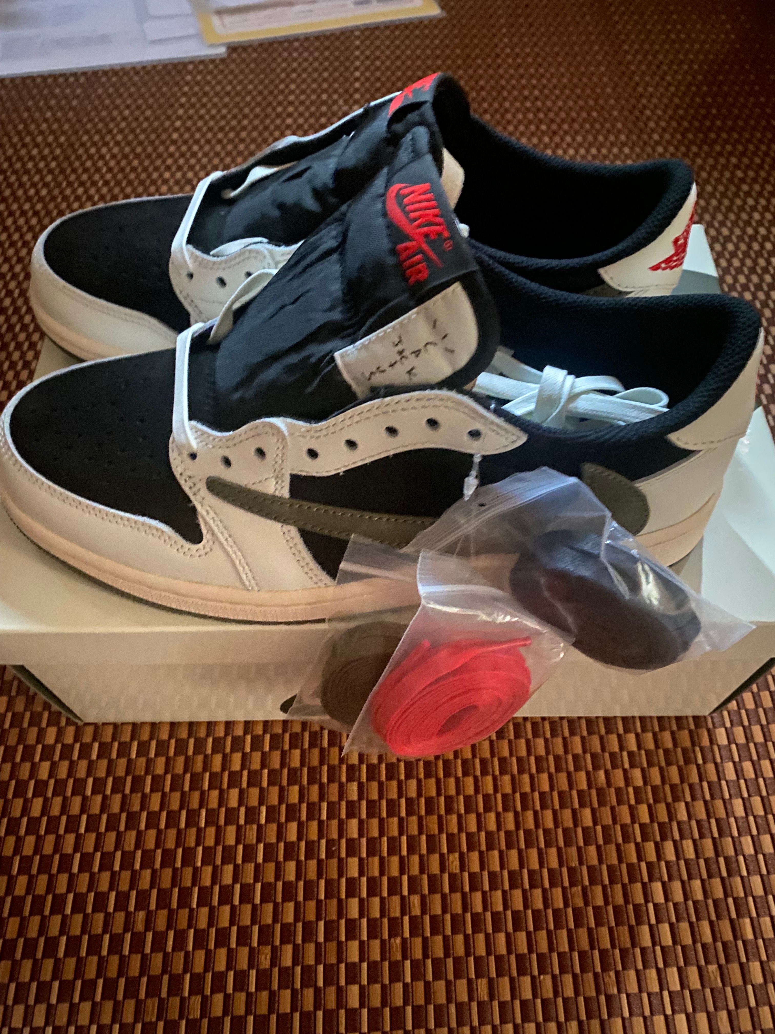 Travis Scott × Nike Women's Air Jordan 1 Low OG "Medium Olive"