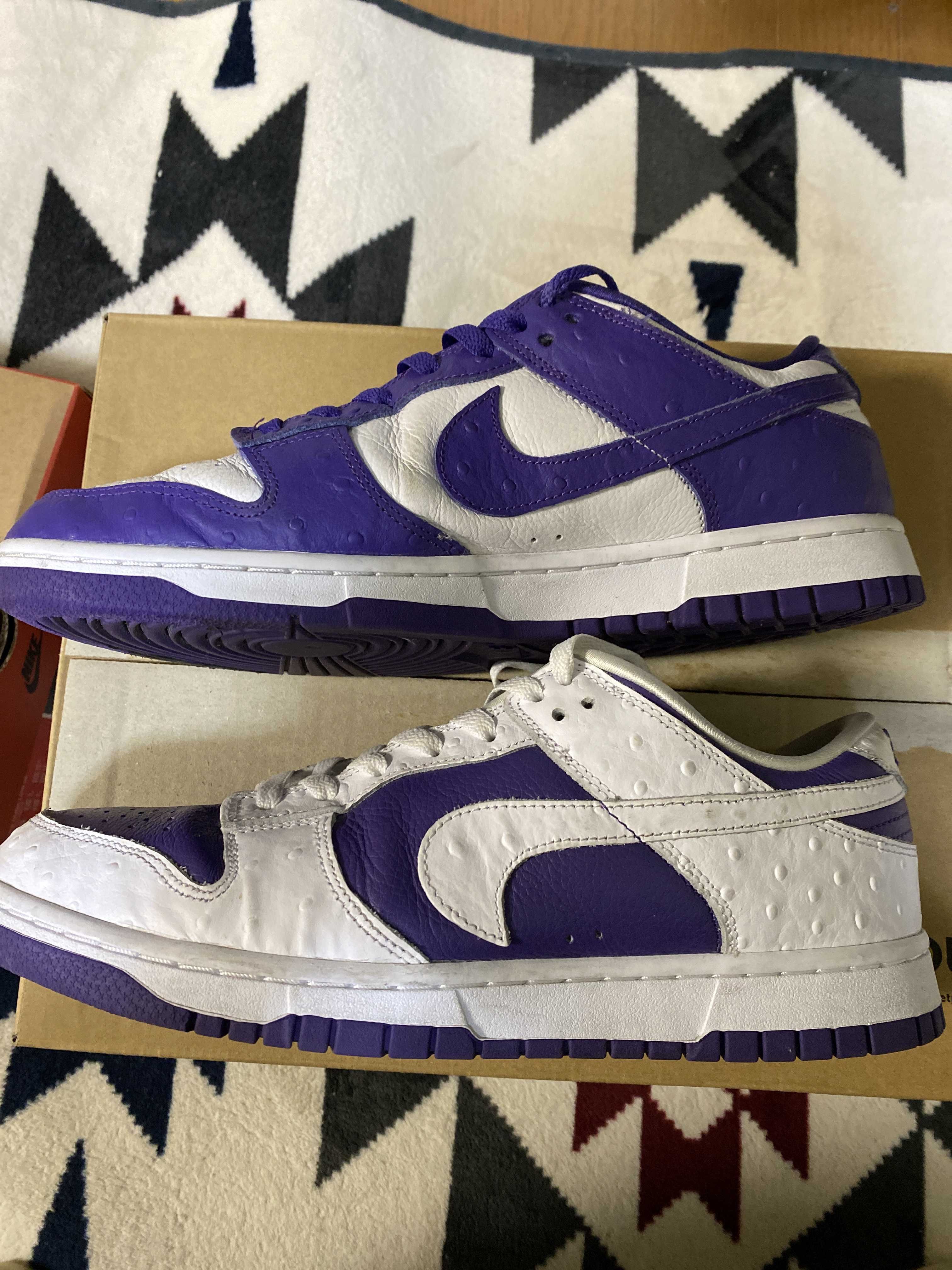 Nike Women's Dunk Low "Made You Look"