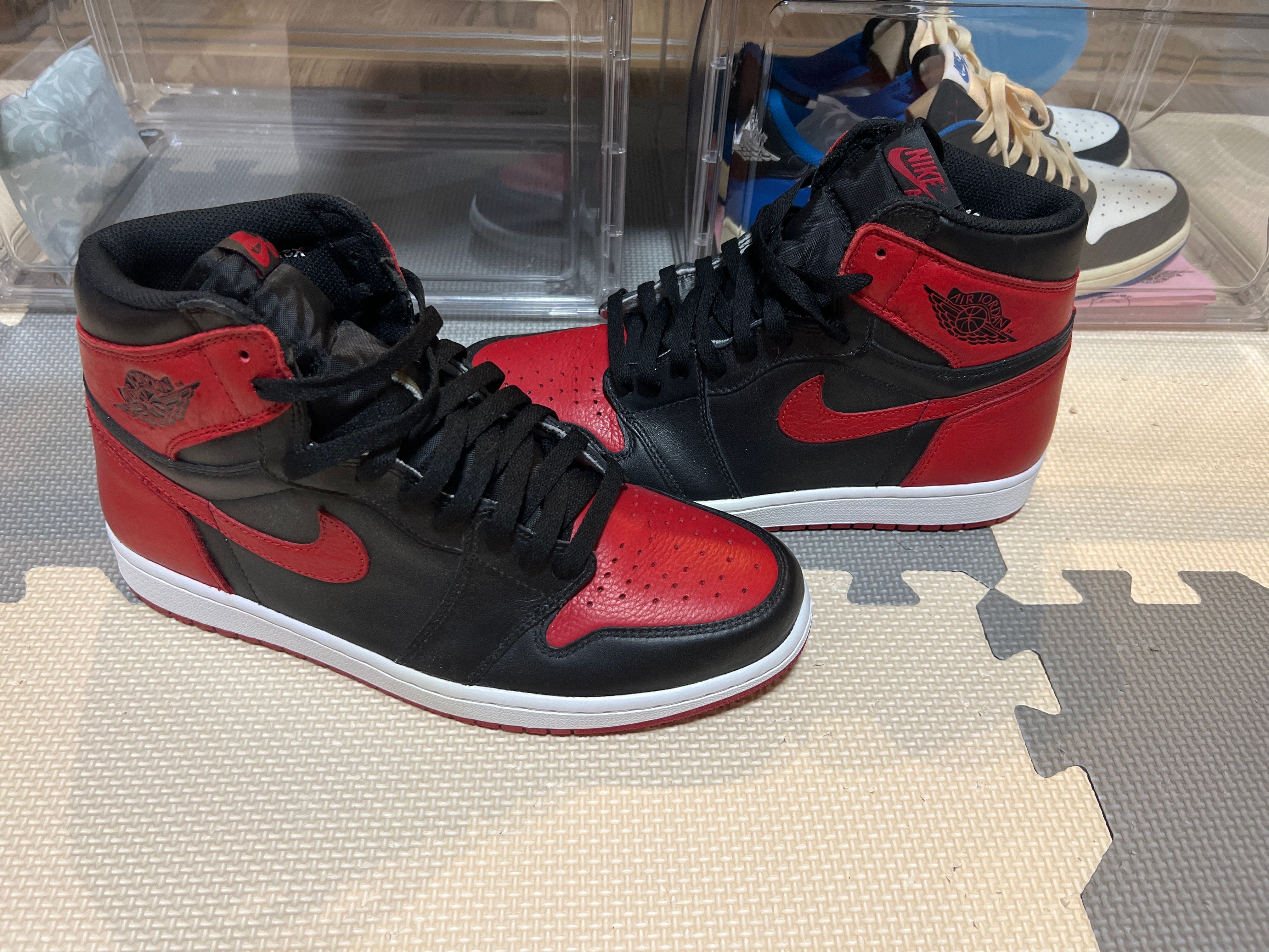 Nike Air Jordan 1 Retro High OG "Bred/Banned" (2016)