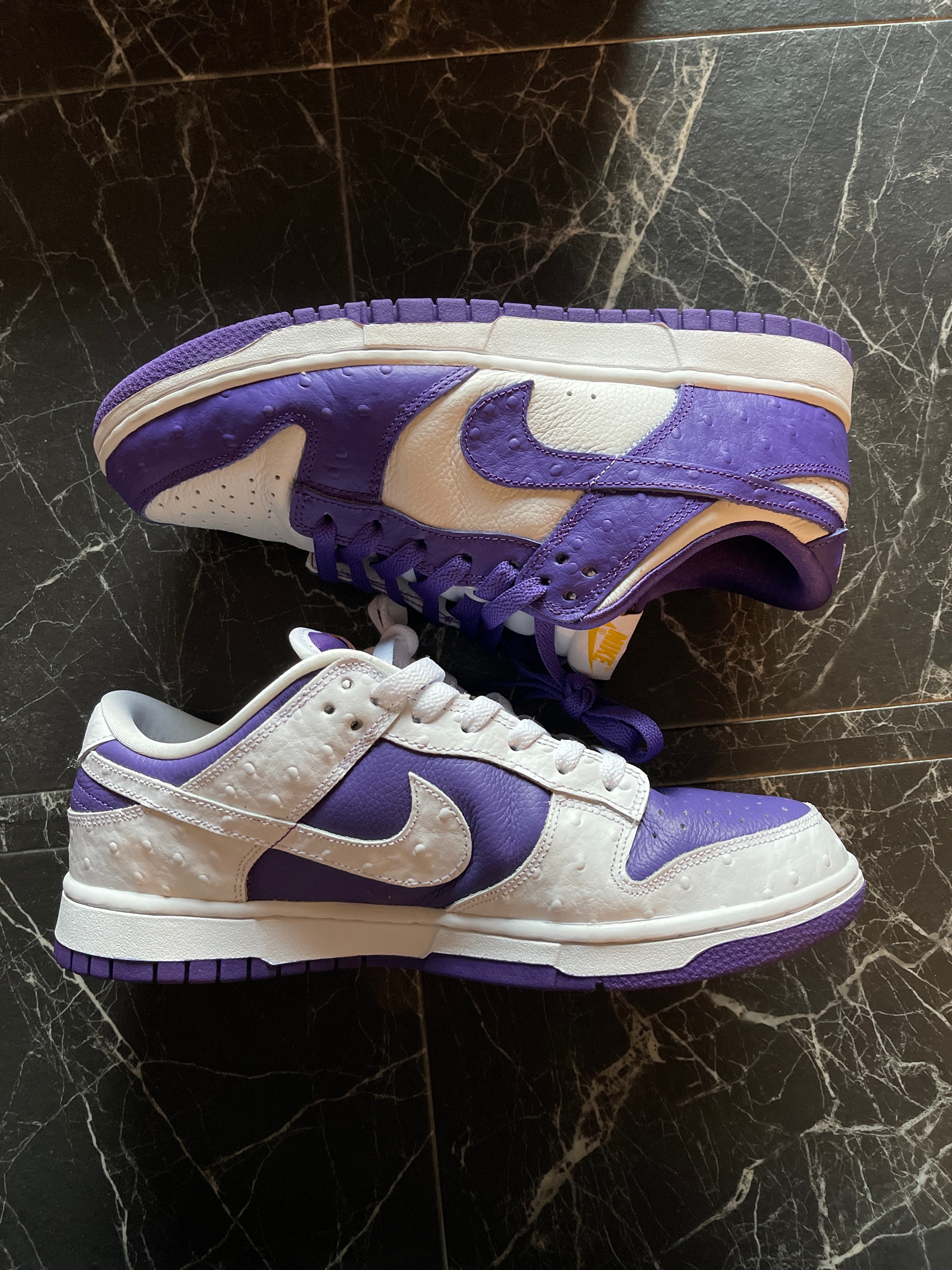 Nike Women's Dunk Low "Made You Look"