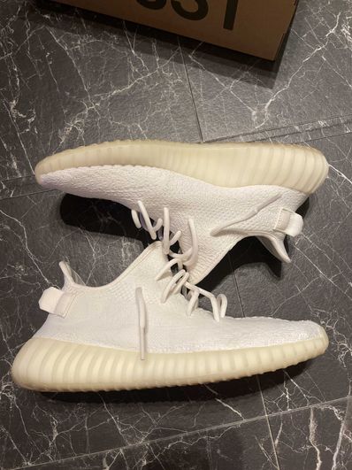 adidas YEEZY Boost 350 V2 "Cream White"